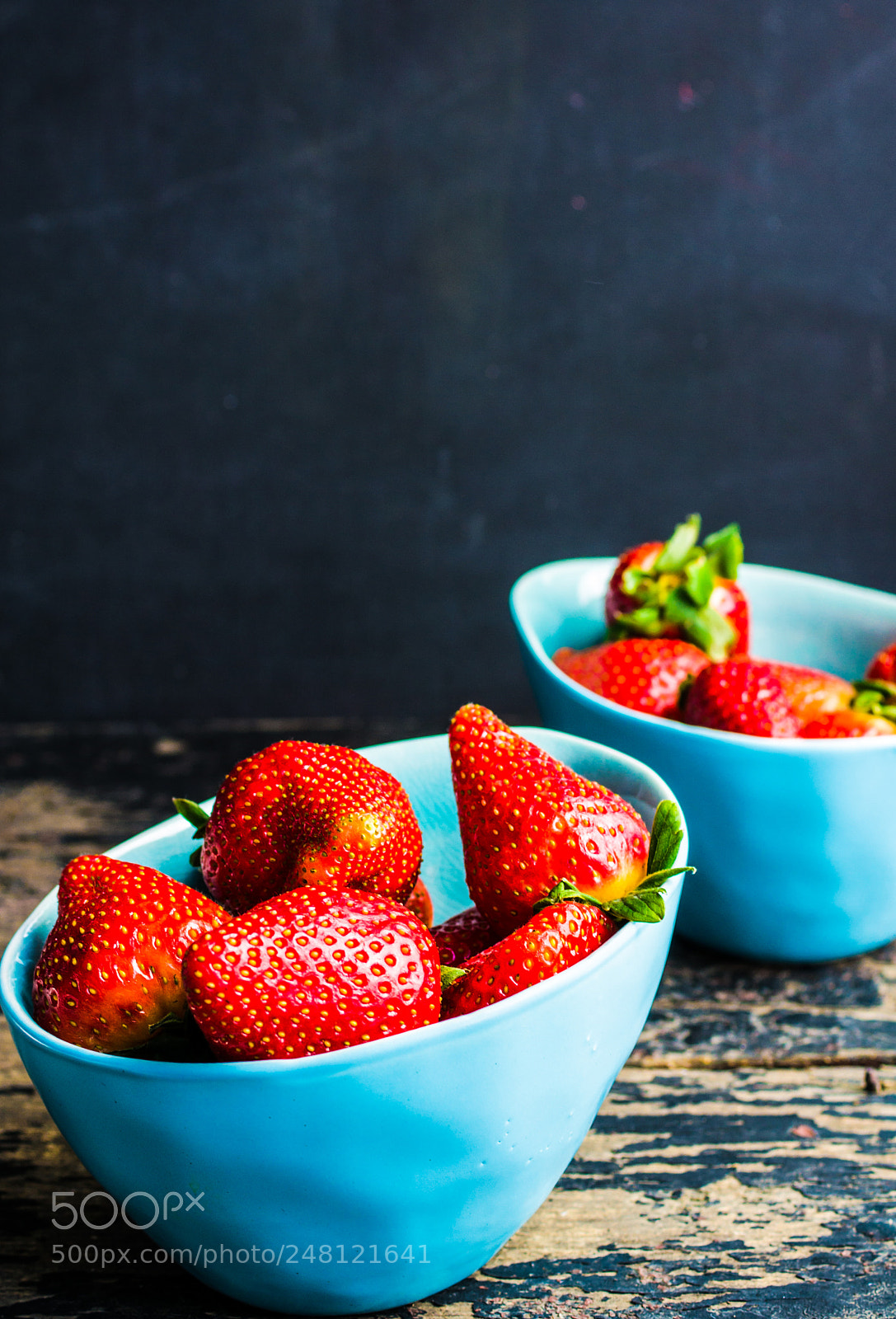 Sony SLT-A55 (SLT-A55V) sample photo. Fresh organic strawberries photography