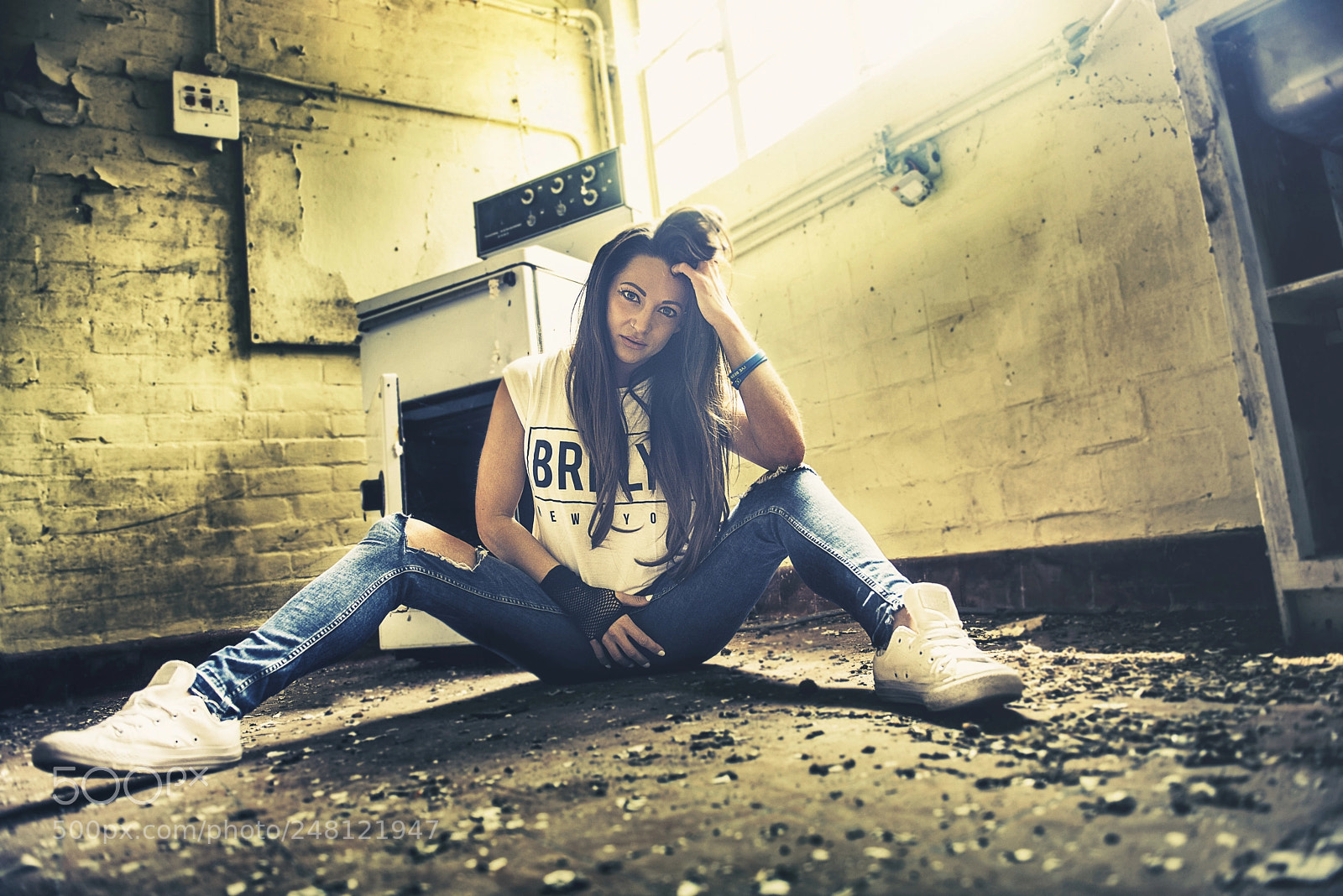 Nikon D800 sample photo. I am always broken photography