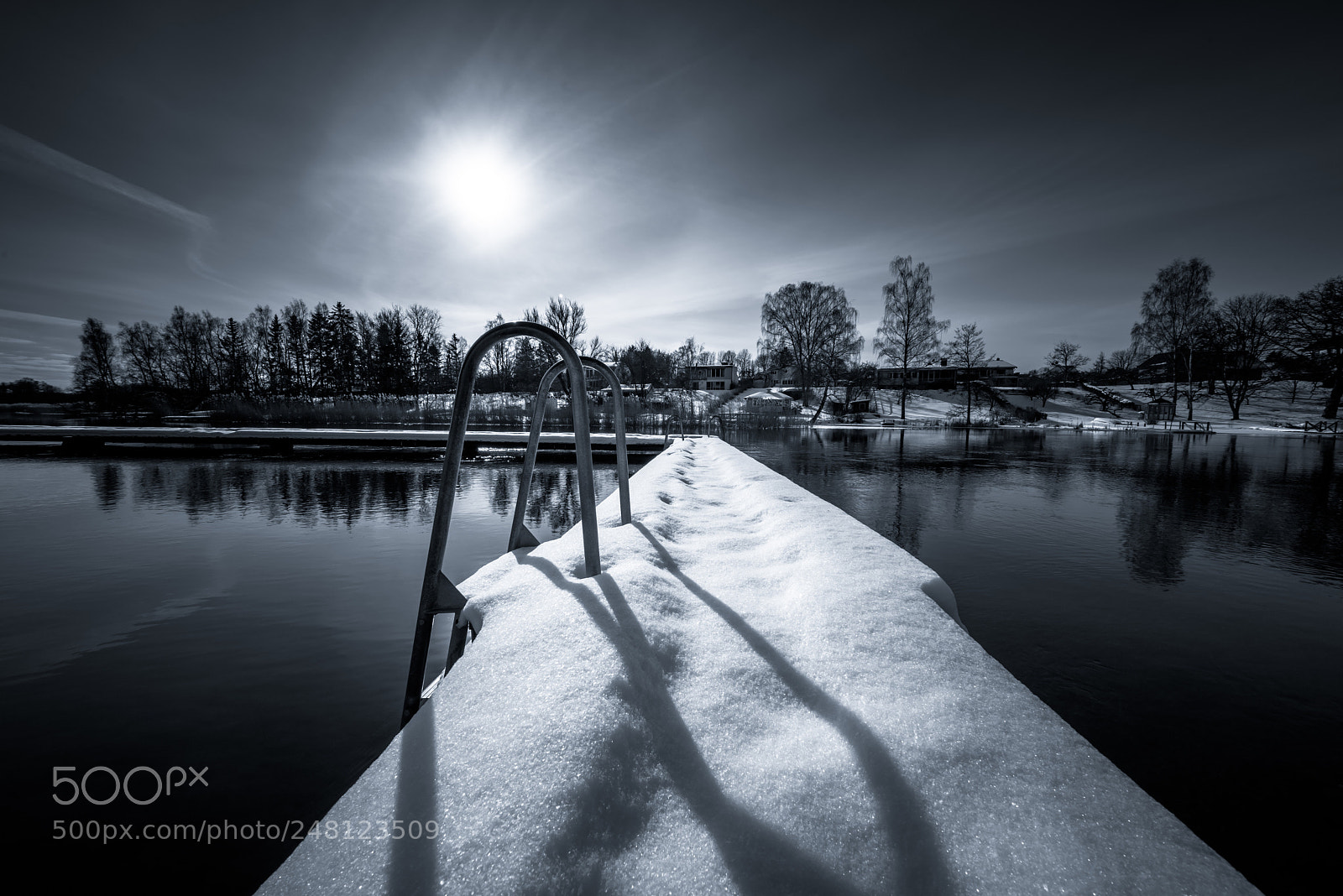 Nikon D810 sample photo. Mono winter pier photography