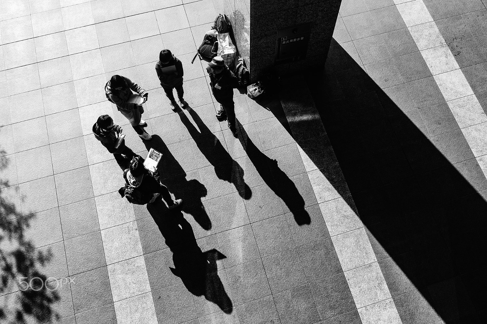 Leica M-Monochrom sample photo. Urban street snap photography