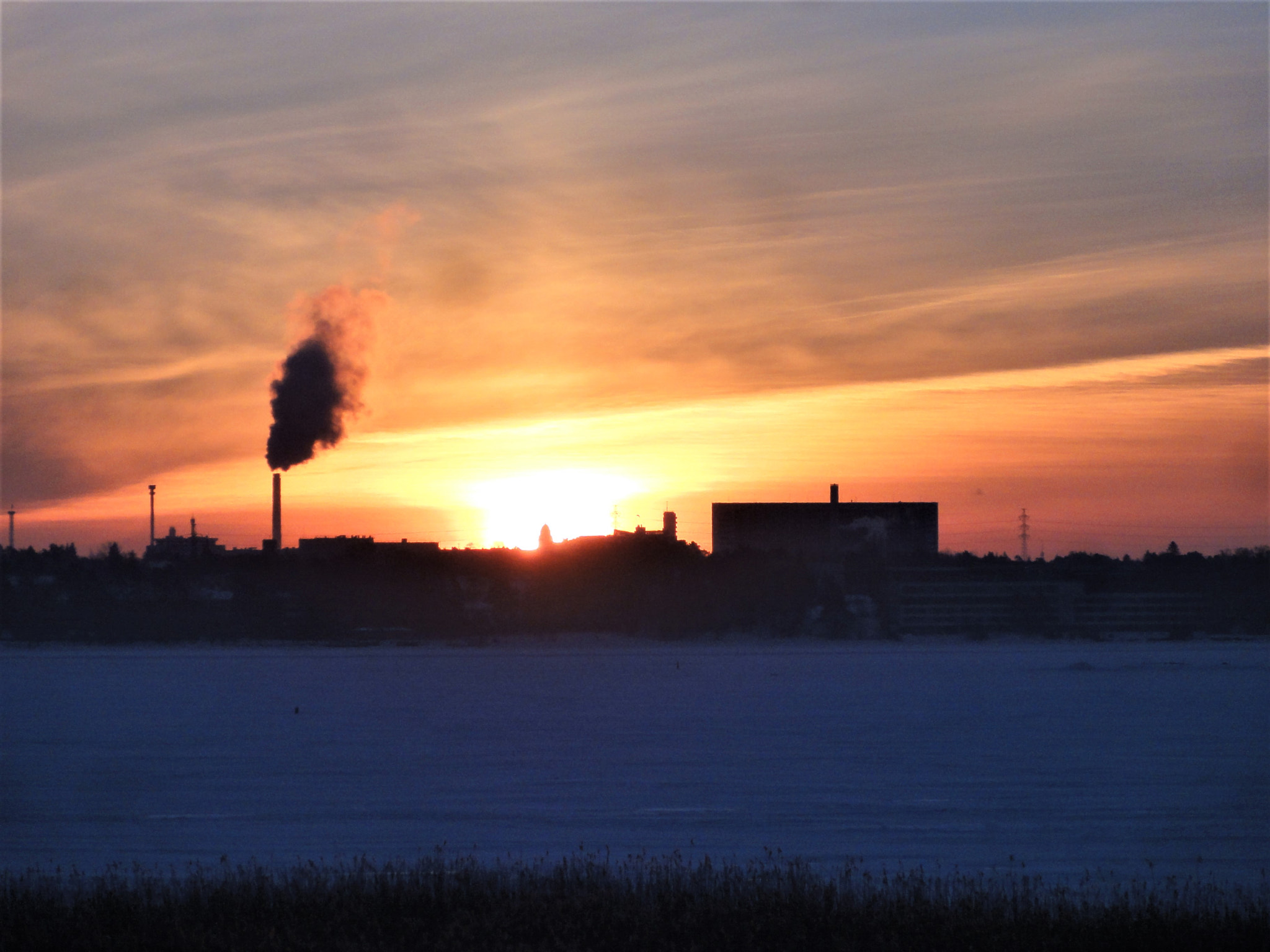 Sony DSC-HX5V sample photo. Winter morning  sky photography