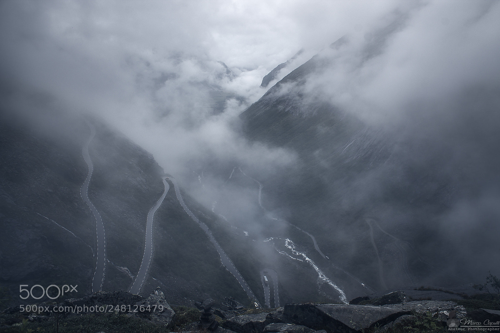 Canon EOS 1100D (EOS Rebel T3 / EOS Kiss X50) sample photo. Trollstigen (norway) photography
