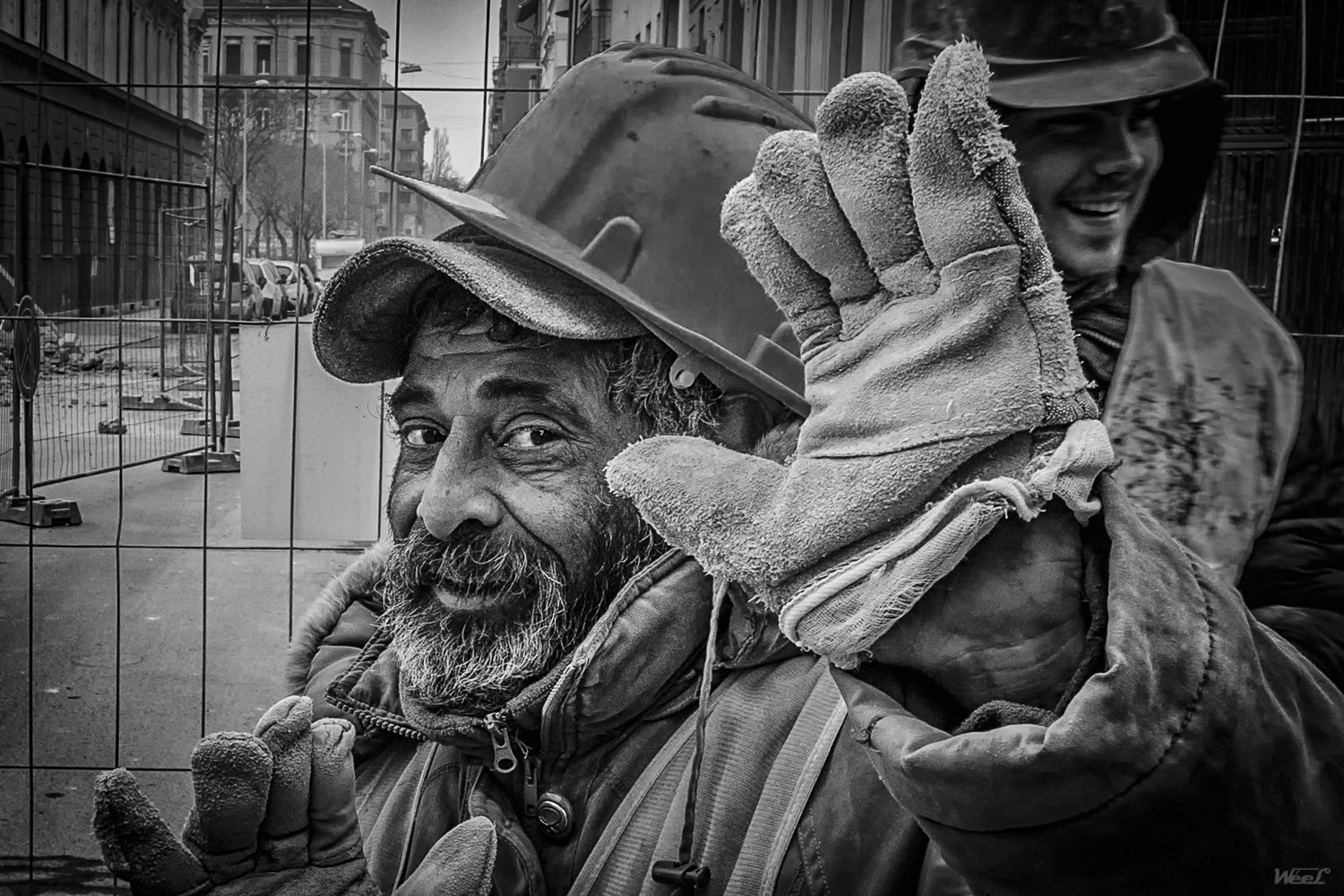 Leica D-Lux 6 sample photo. Workers photography