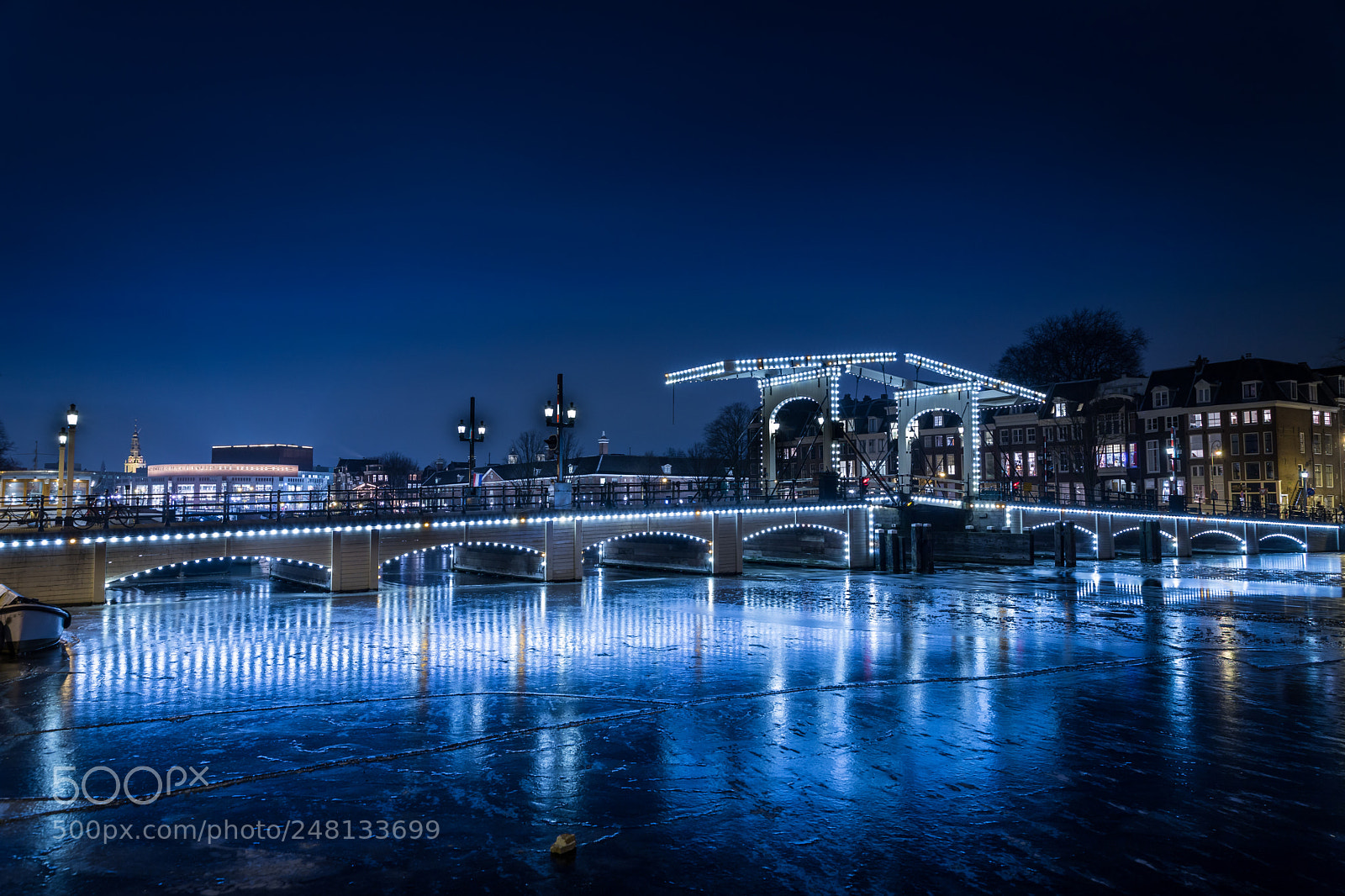 Canon EOS 6D Mark II sample photo. Magere brug photography