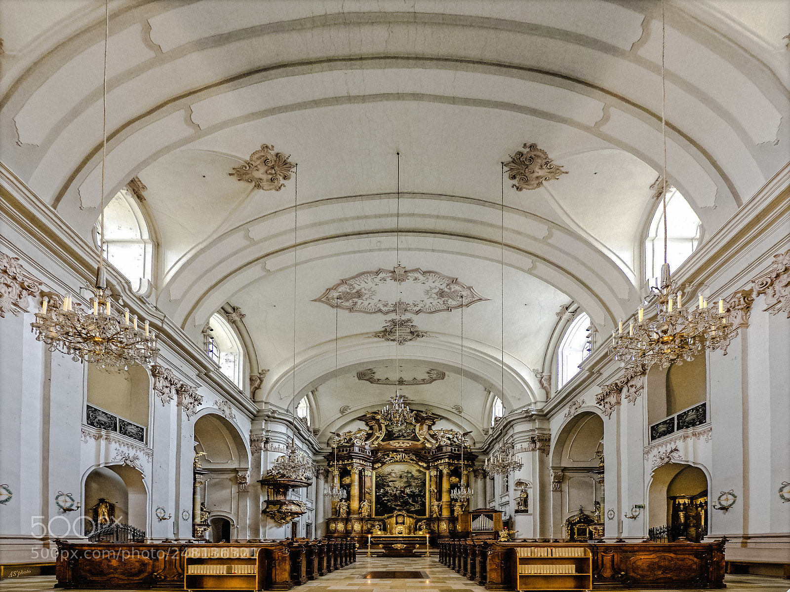 Olympus OM-D E-M1 sample photo. Ursuline church - linz photography