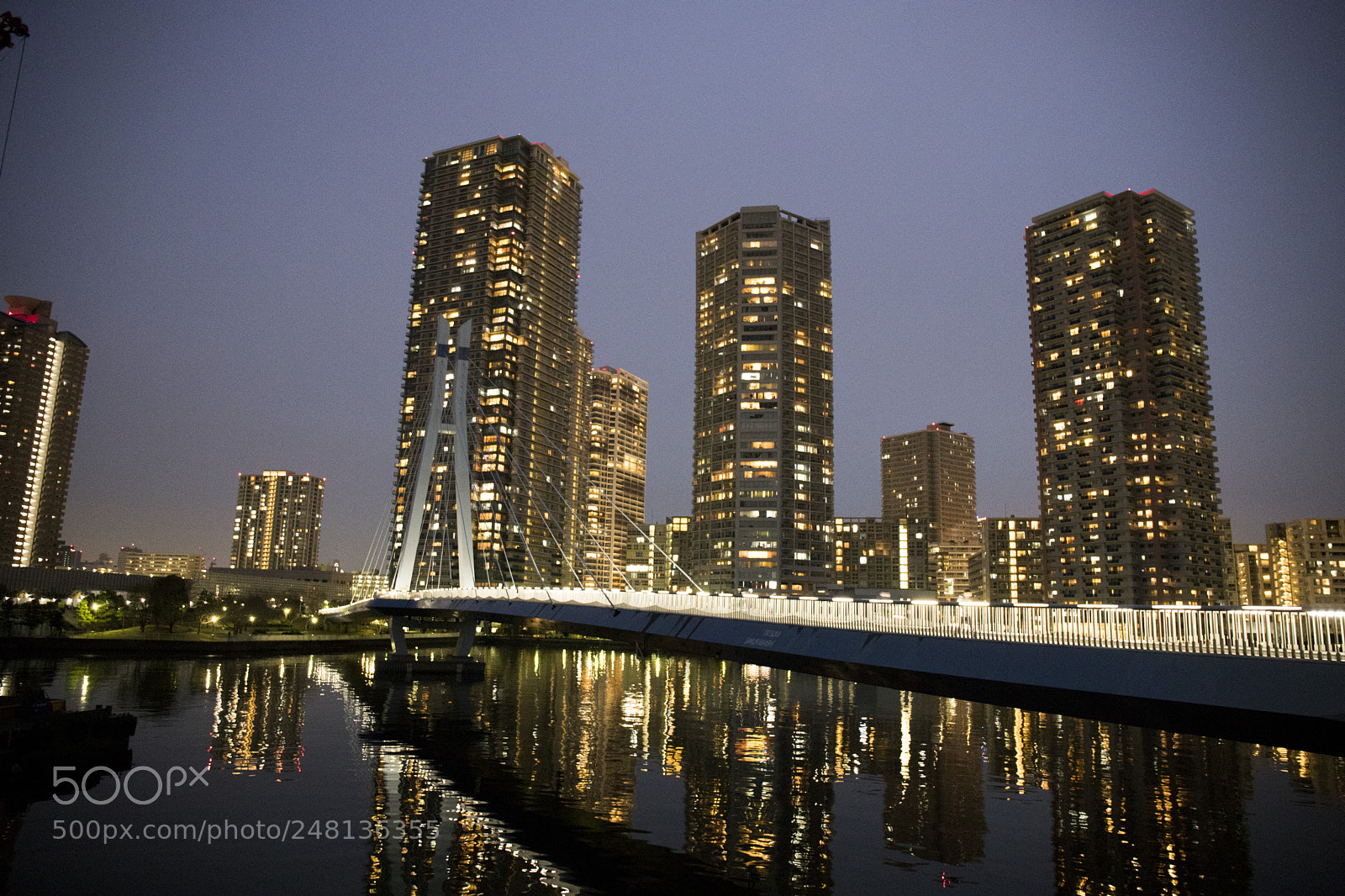 Canon EOS 6D Mark II sample photo. Night city photography