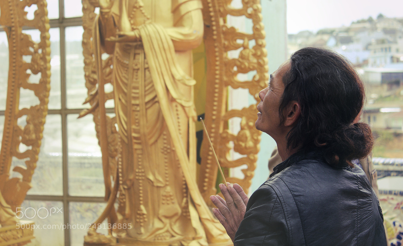 Canon EOS 550D (EOS Rebel T2i / EOS Kiss X4) sample photo. Believer photography