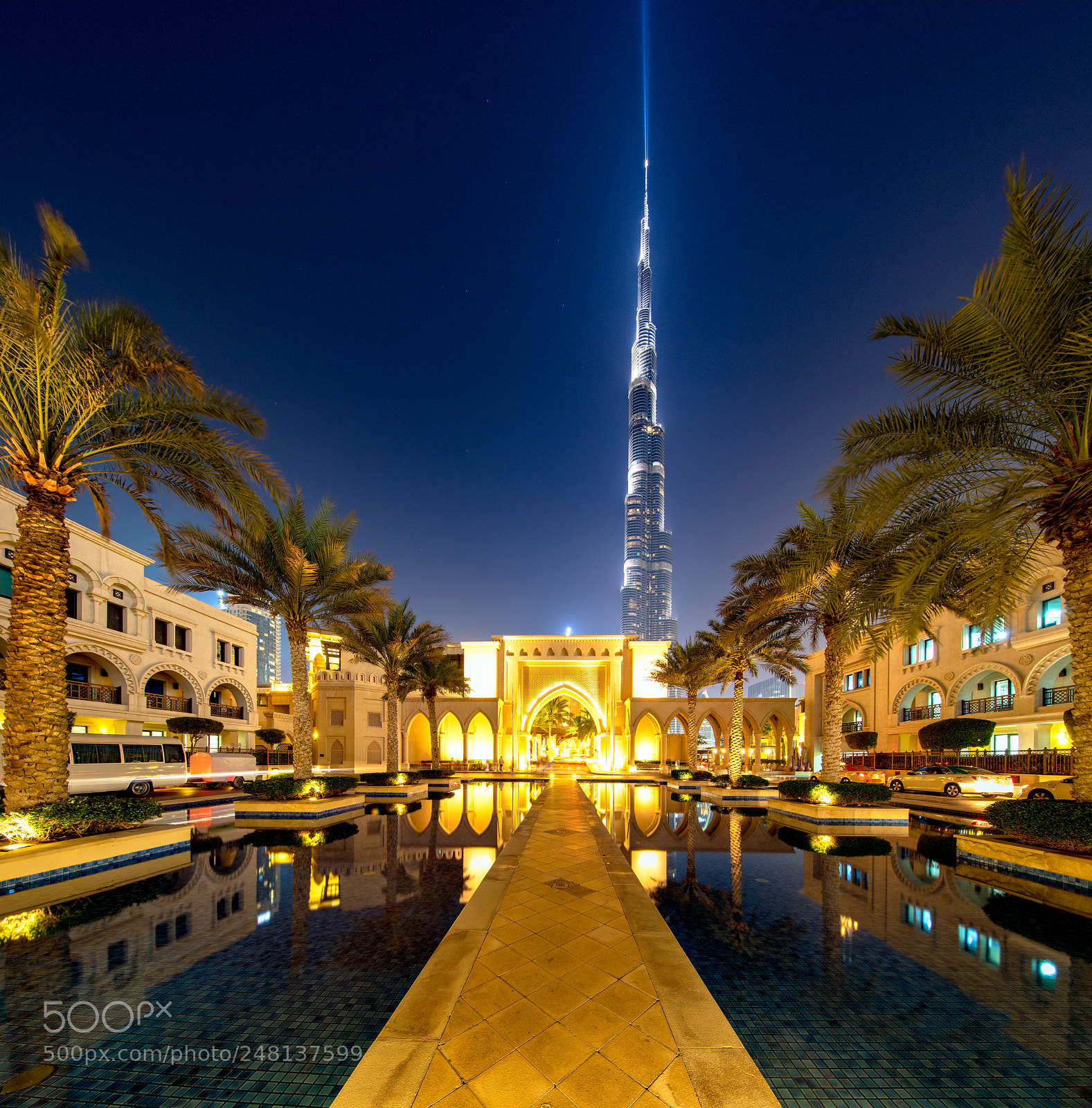 Canon EOS 6D Mark II sample photo. To burj khalifa photography