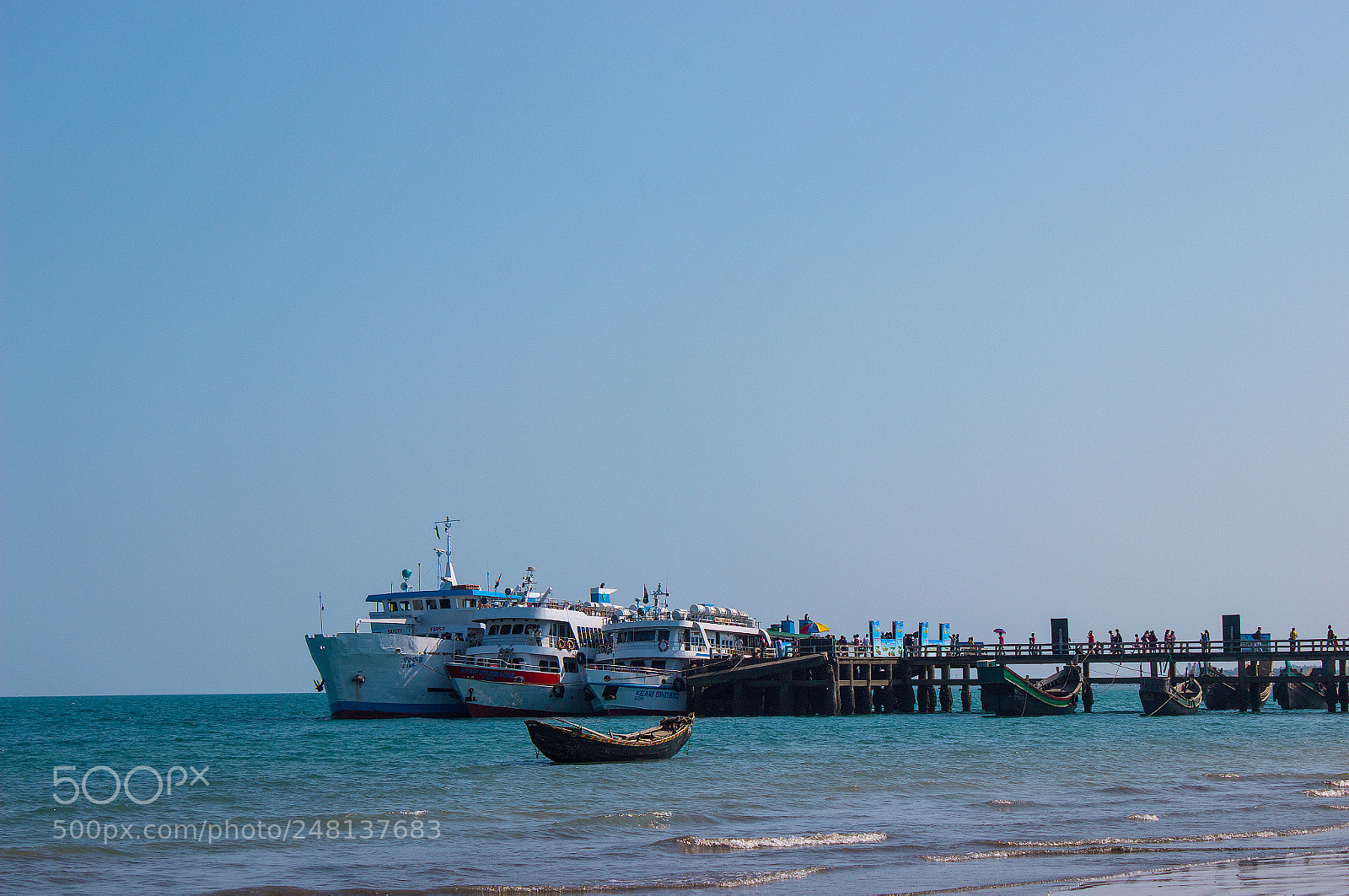 Canon EOS 600D (Rebel EOS T3i / EOS Kiss X5) sample photo. Coral island photography