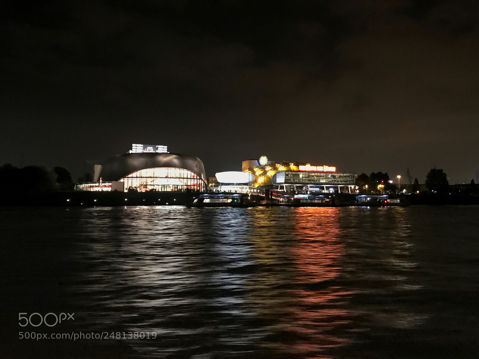 Apple iPhone 7 Plus sample photo. Musical theaters elbe hamburg photography