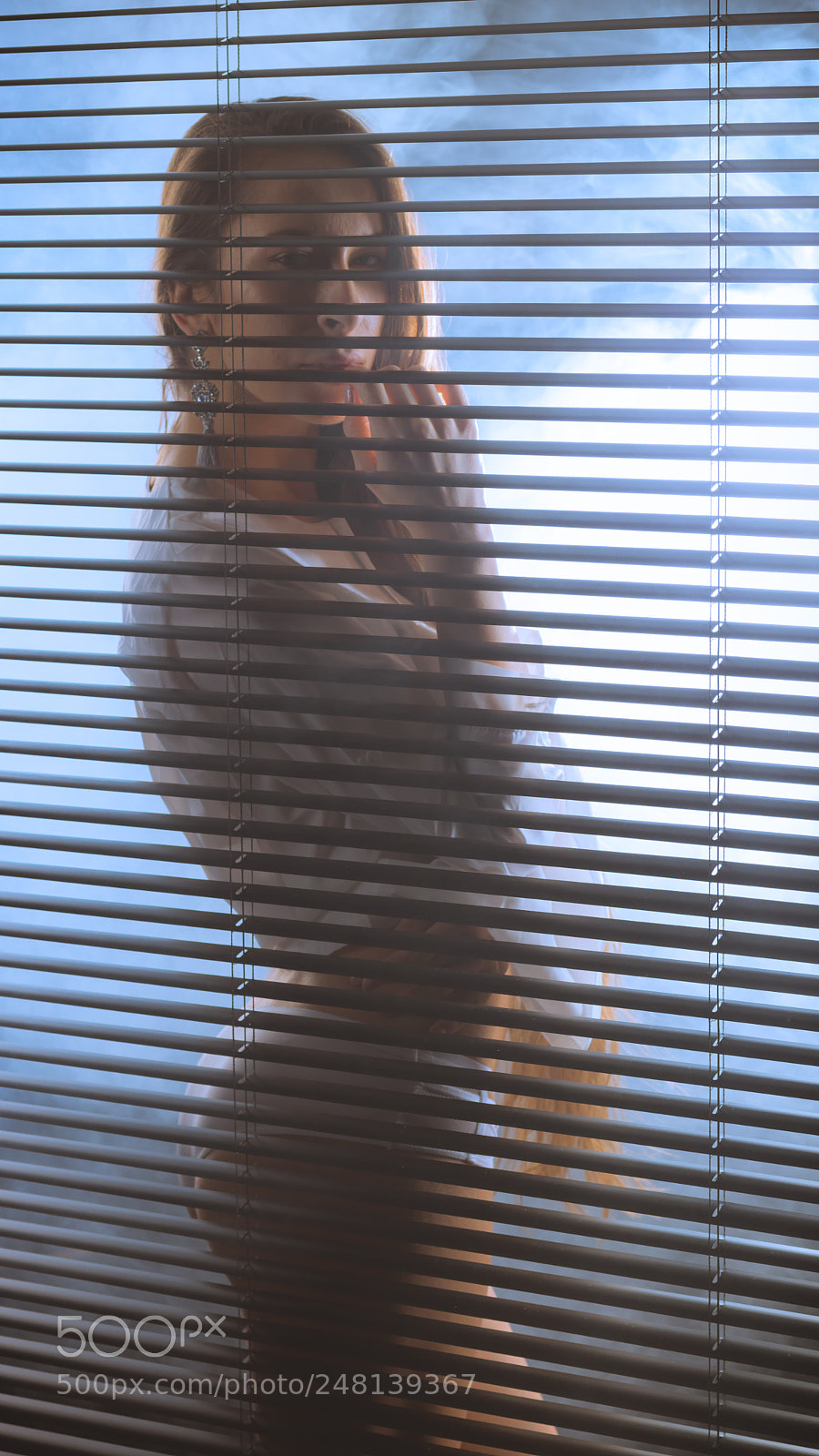 Canon EOS 750D (EOS Rebel T6i / EOS Kiss X8i) sample photo. Jalousie teaser photography