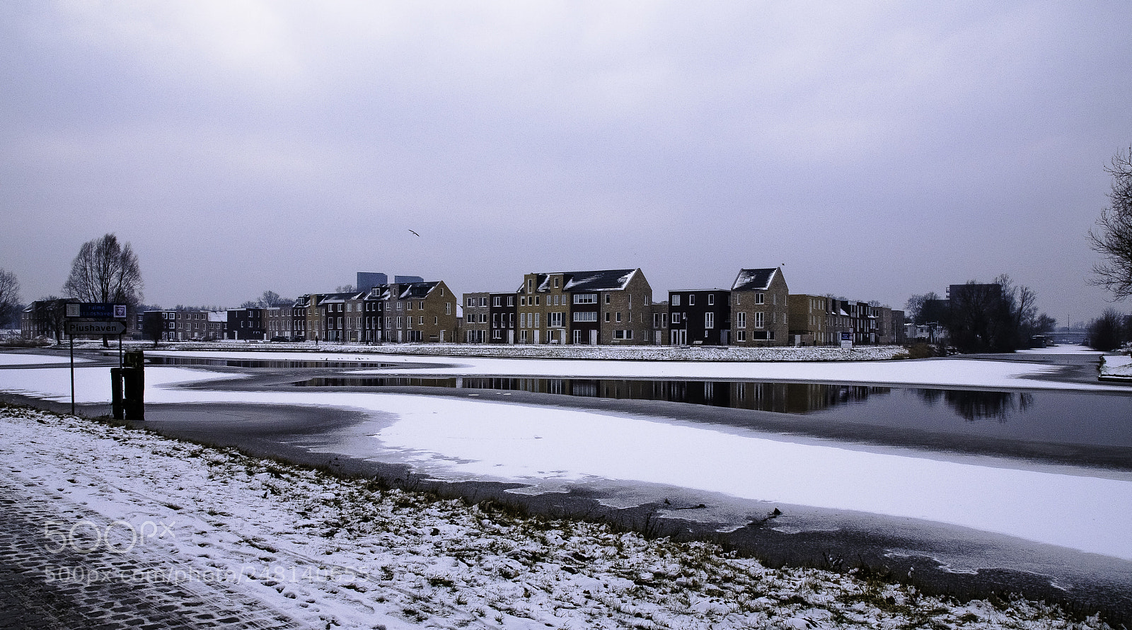 Nikon D500 sample photo. Piushaven bedekt met sneeuw photography