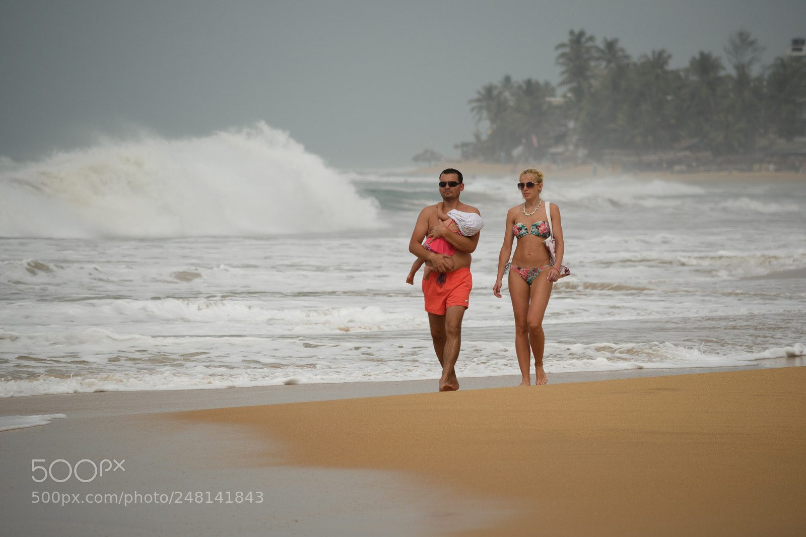 Nikon D7500 sample photo. Family on the beach photography