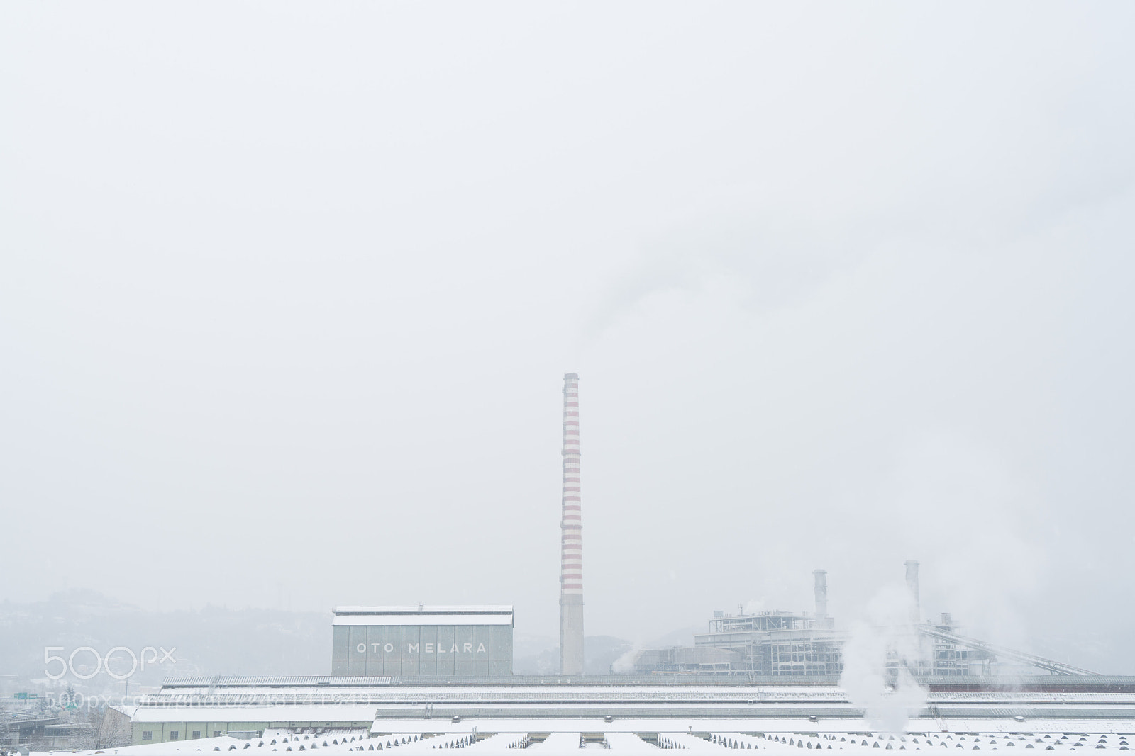 Sony a7R II sample photo. Oto melara under snow photography