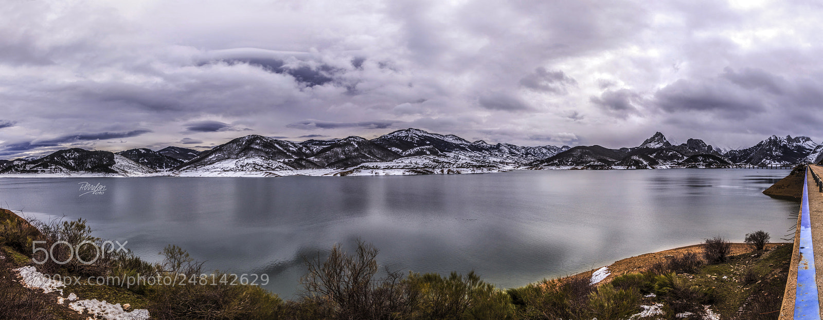 Sony SLT-A68 sample photo. Embalse de rian o photography