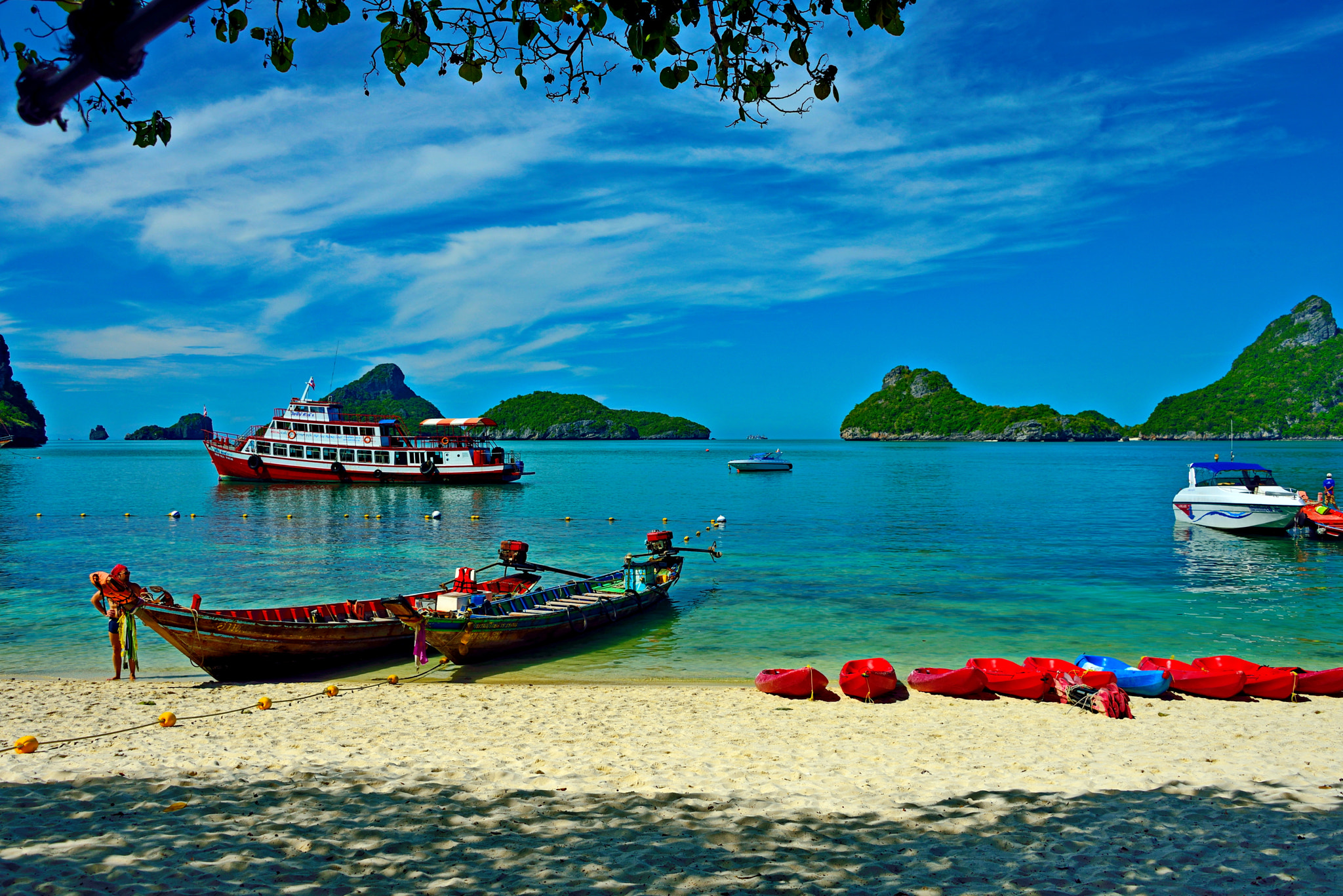 Nikon D800 sample photo. A bay in ang thong marine park in thailand photography