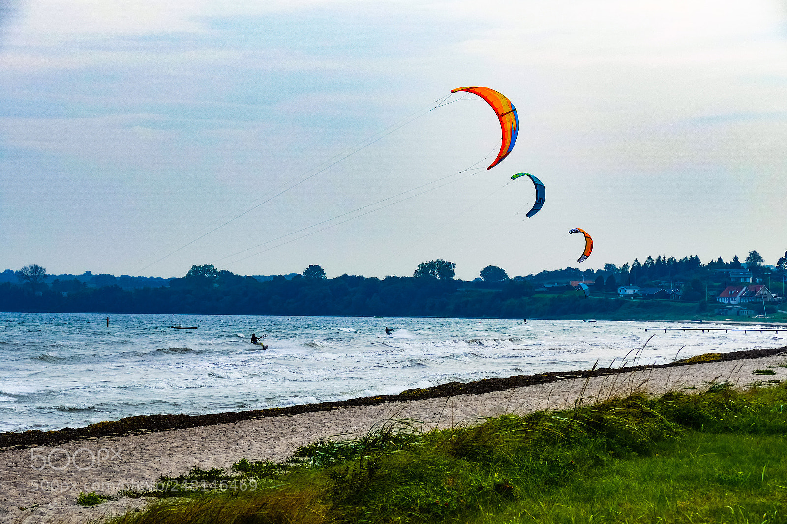Panasonic Lumix DMC-FZ1000 sample photo. Kite surfer squadron photography
