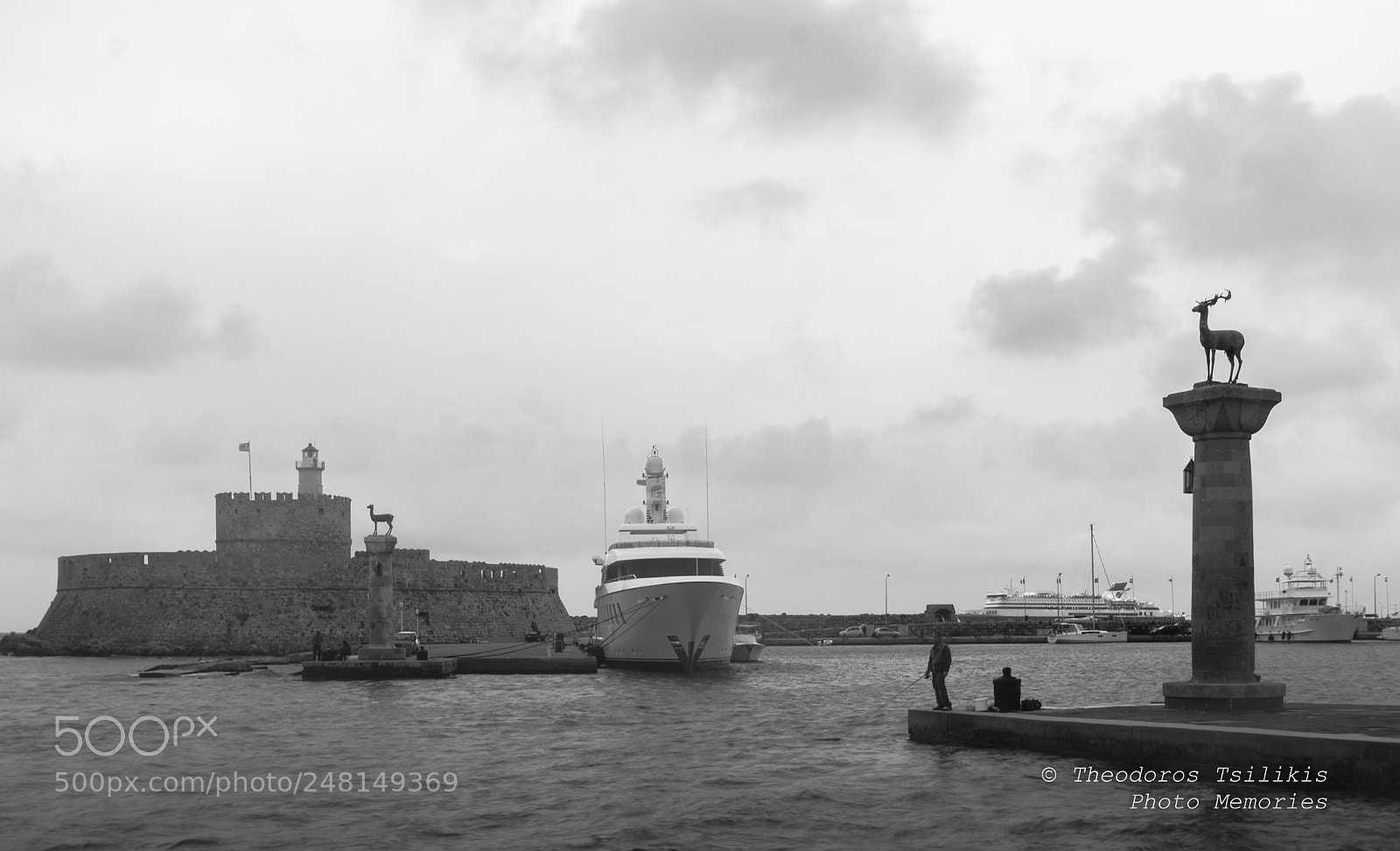 Nikon D7200 sample photo. Rhodes in black and photography