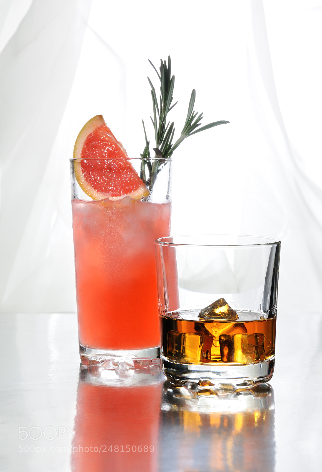 Nikon D90 sample photo. Drinks on a table photography