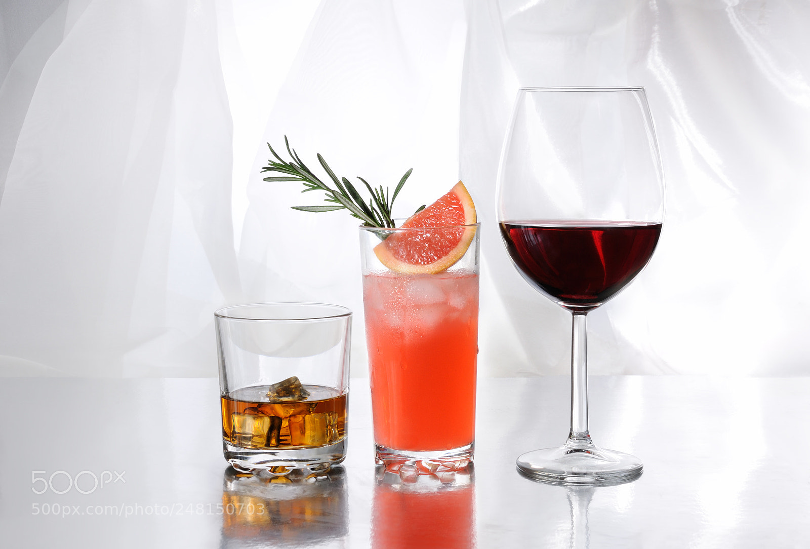 Nikon D90 sample photo. Drinks on a table photography