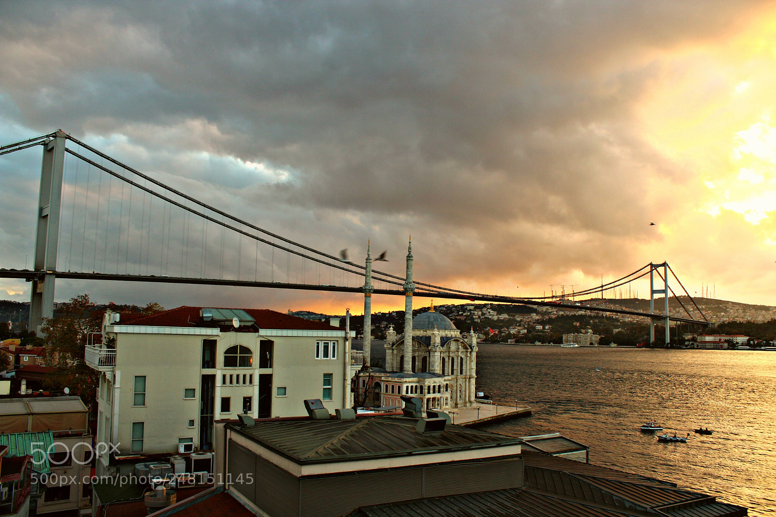 Canon EOS 600D (Rebel EOS T3i / EOS Kiss X5) sample photo. İstanbul bosphorus bridge photography