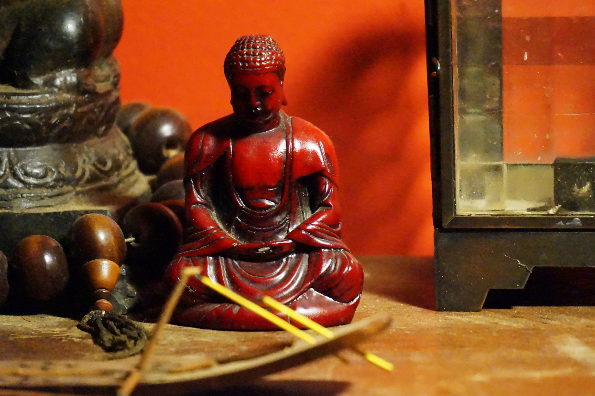 Sony Alpha a3000 sample photo. Resin buddha photography