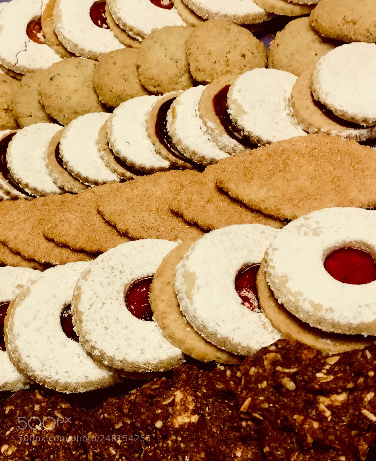 Apple iPhone 7 sample photo. Favourite cookies photography