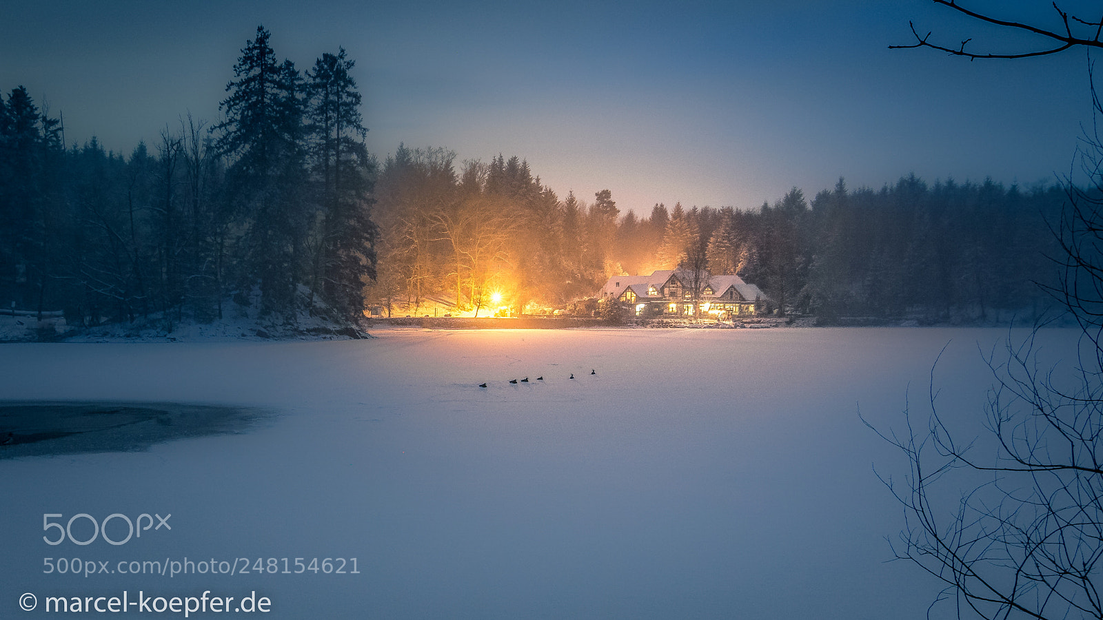 Nikon D5200 sample photo. Bergsee bei nacht photography
