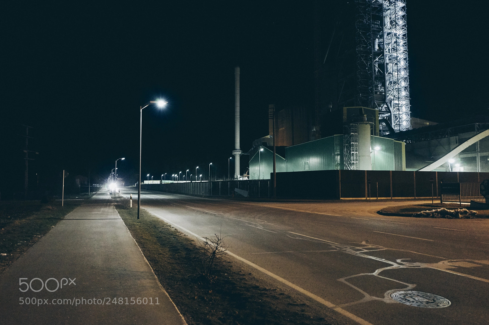 Leica Q (Typ 116) sample photo. Industrial night photography