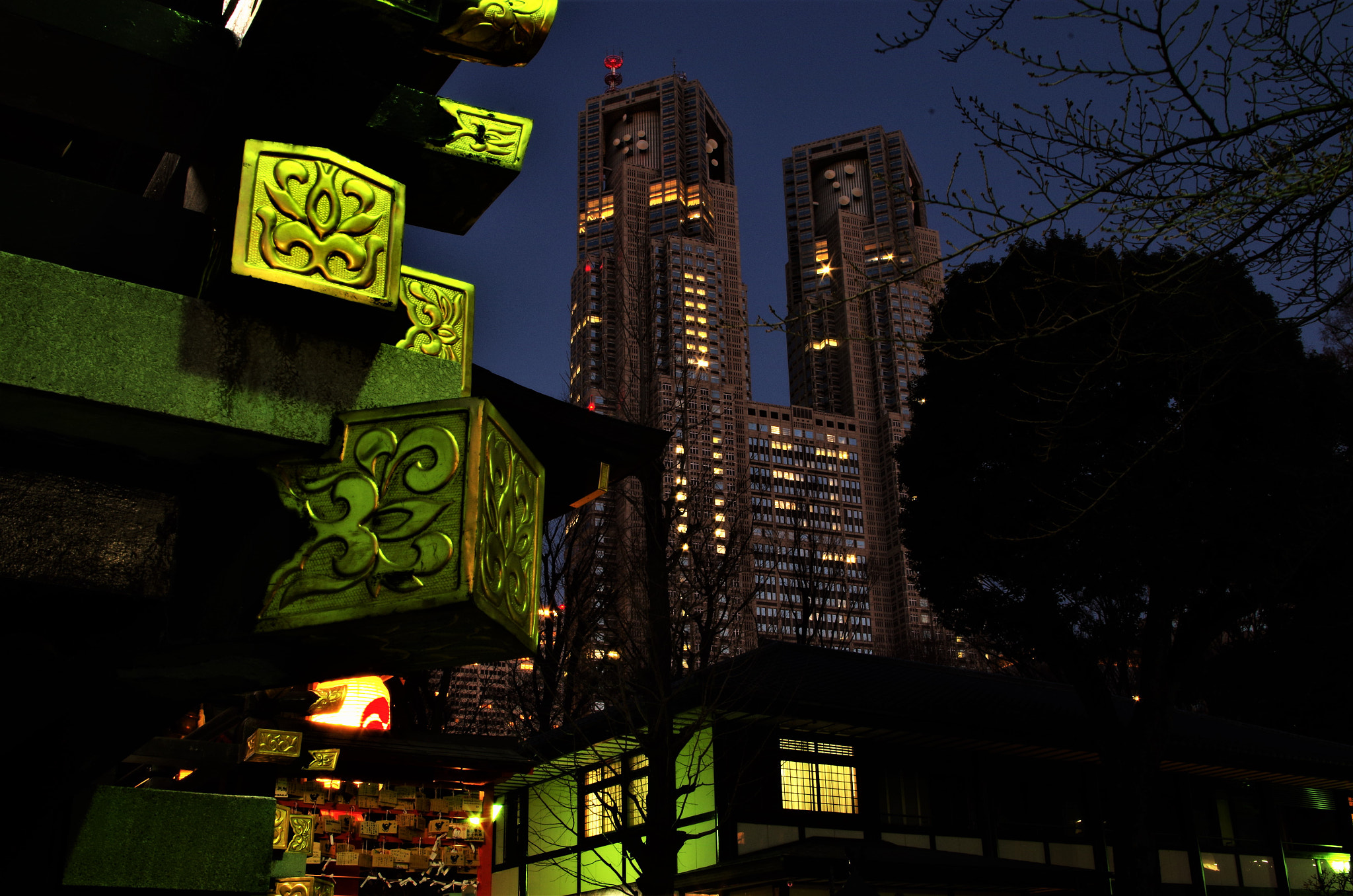 smc PENTAX-DA L 18-55mm F3.5-5.6 sample photo. Kumano jinjya ＆　tokyo metropolitan goverment. photography