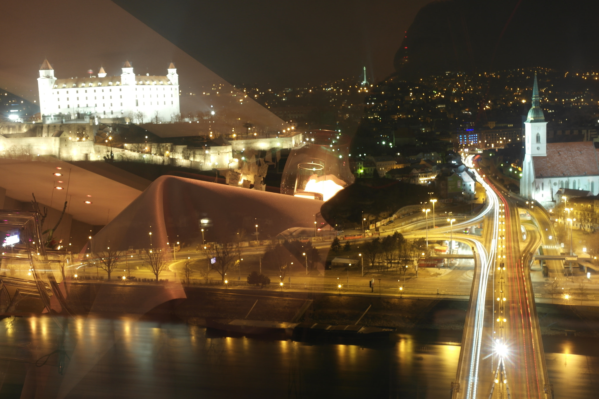 Samsung NX1000 sample photo. Dinner in bratislava photography