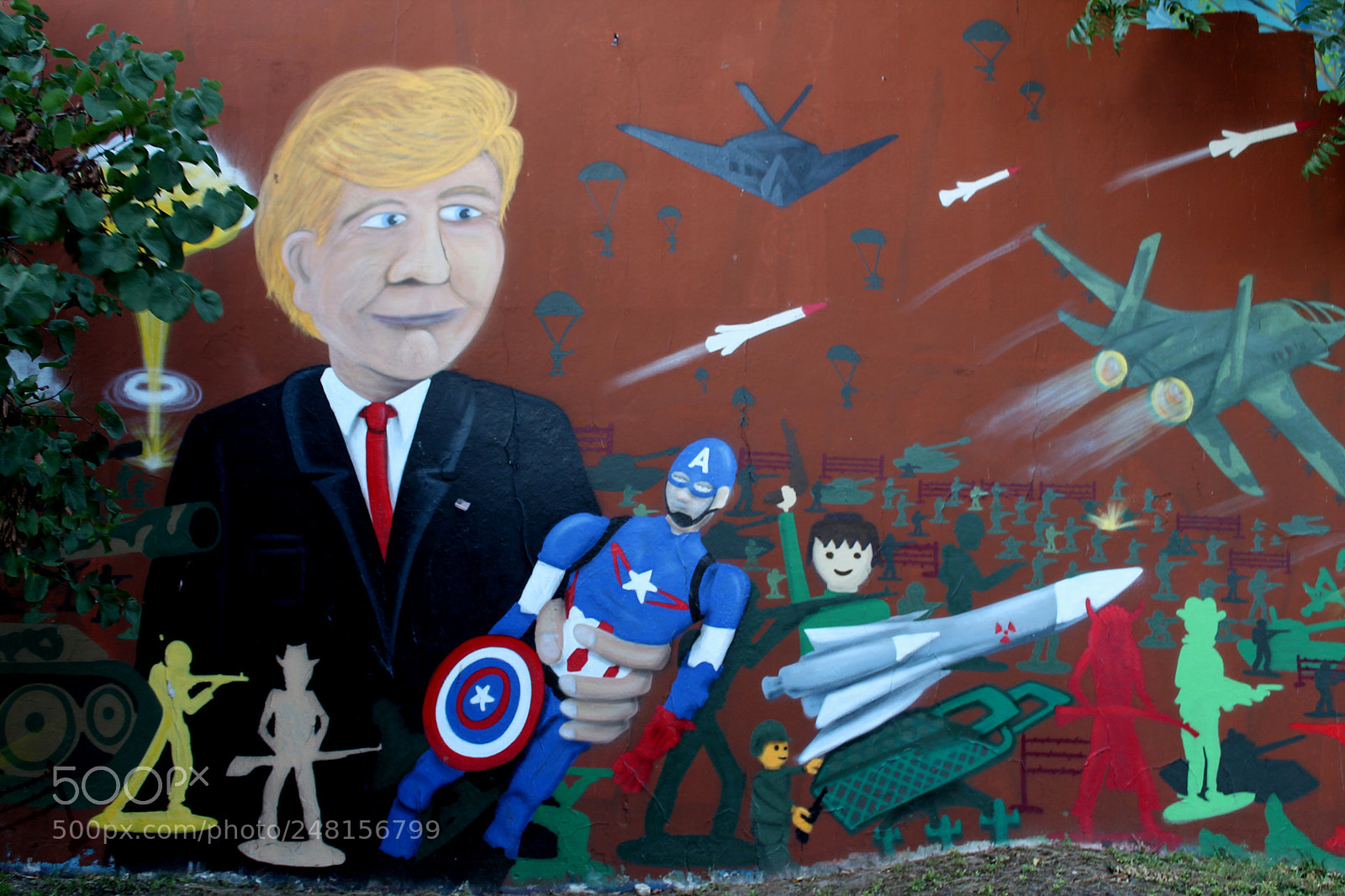 Canon EOS 1100D (EOS Rebel T3 / EOS Kiss X50) sample photo. Trump's toys photography