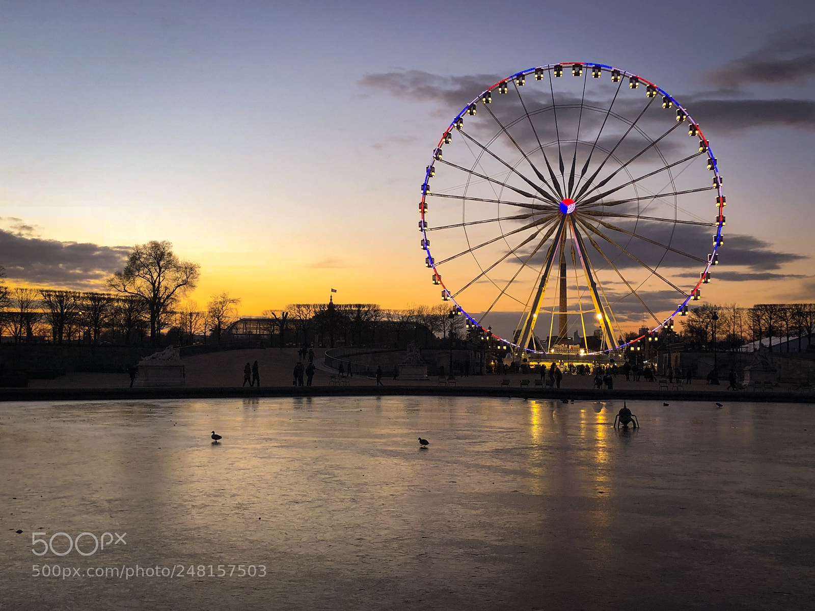 Apple iPhone X sample photo. Paris, france. photography