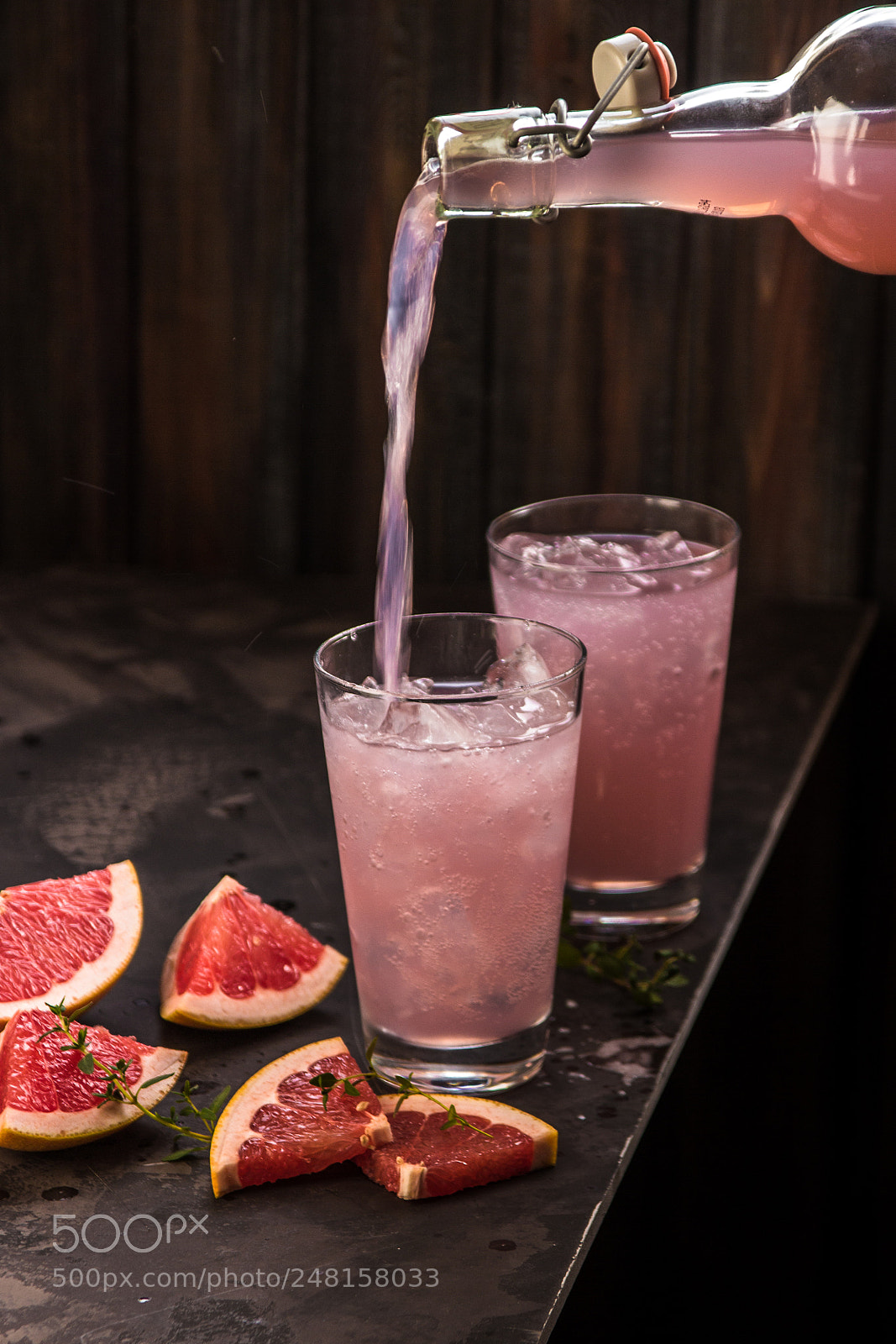 Canon EOS 600D (Rebel EOS T3i / EOS Kiss X5) sample photo. Homemade grapefruit lemonade with photography