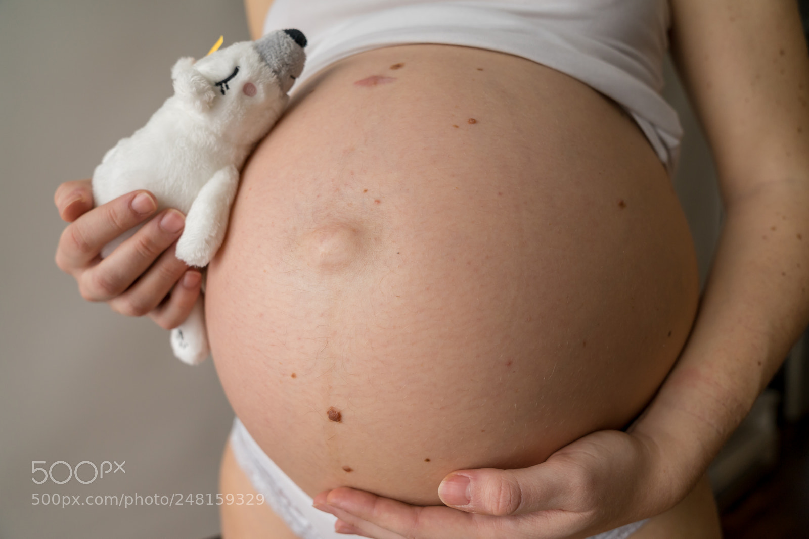 Sony a7 II sample photo. Babybelly photography