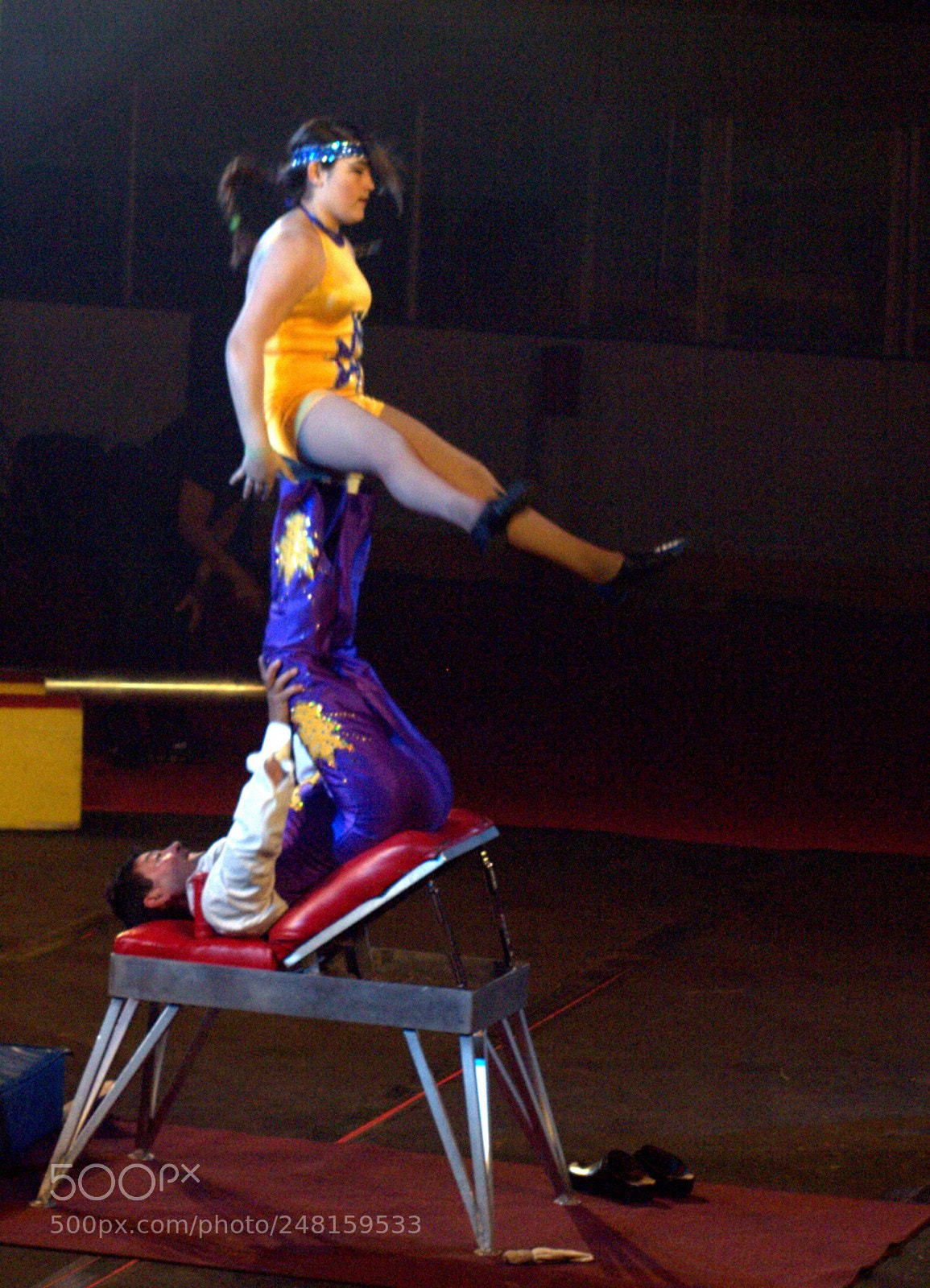 Olympus E-520 (EVOLT E-520) sample photo. Cirque estival in halifax photography