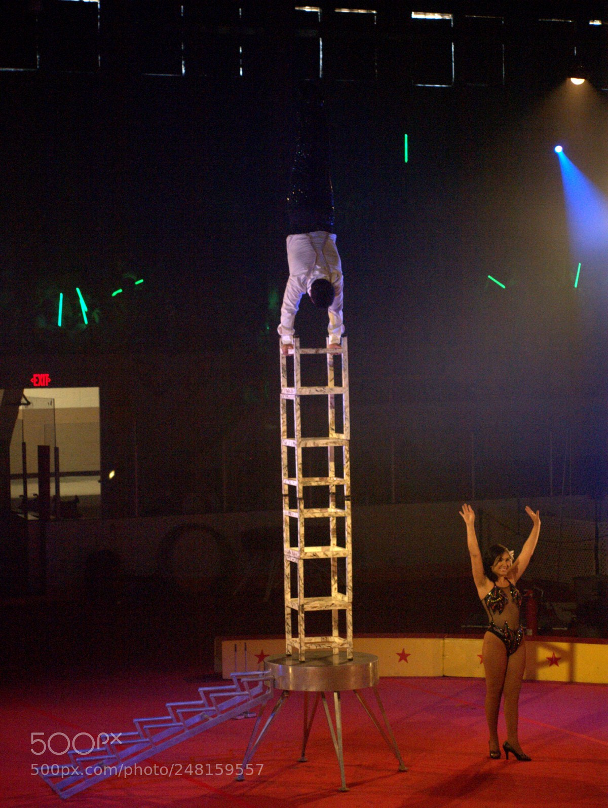 Olympus E-520 (EVOLT E-520) sample photo. Cirque estival in halifax photography