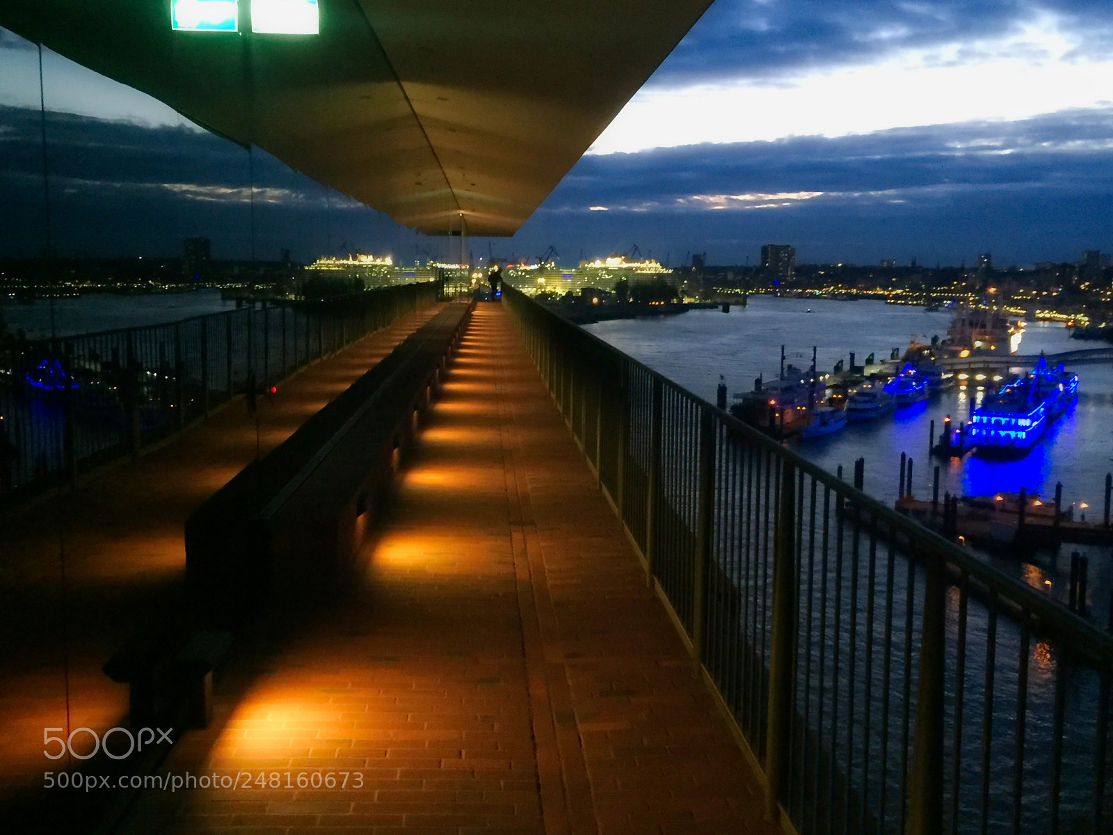 Apple iPhone 6 sample photo. Hamburg elbphilharmnie photography