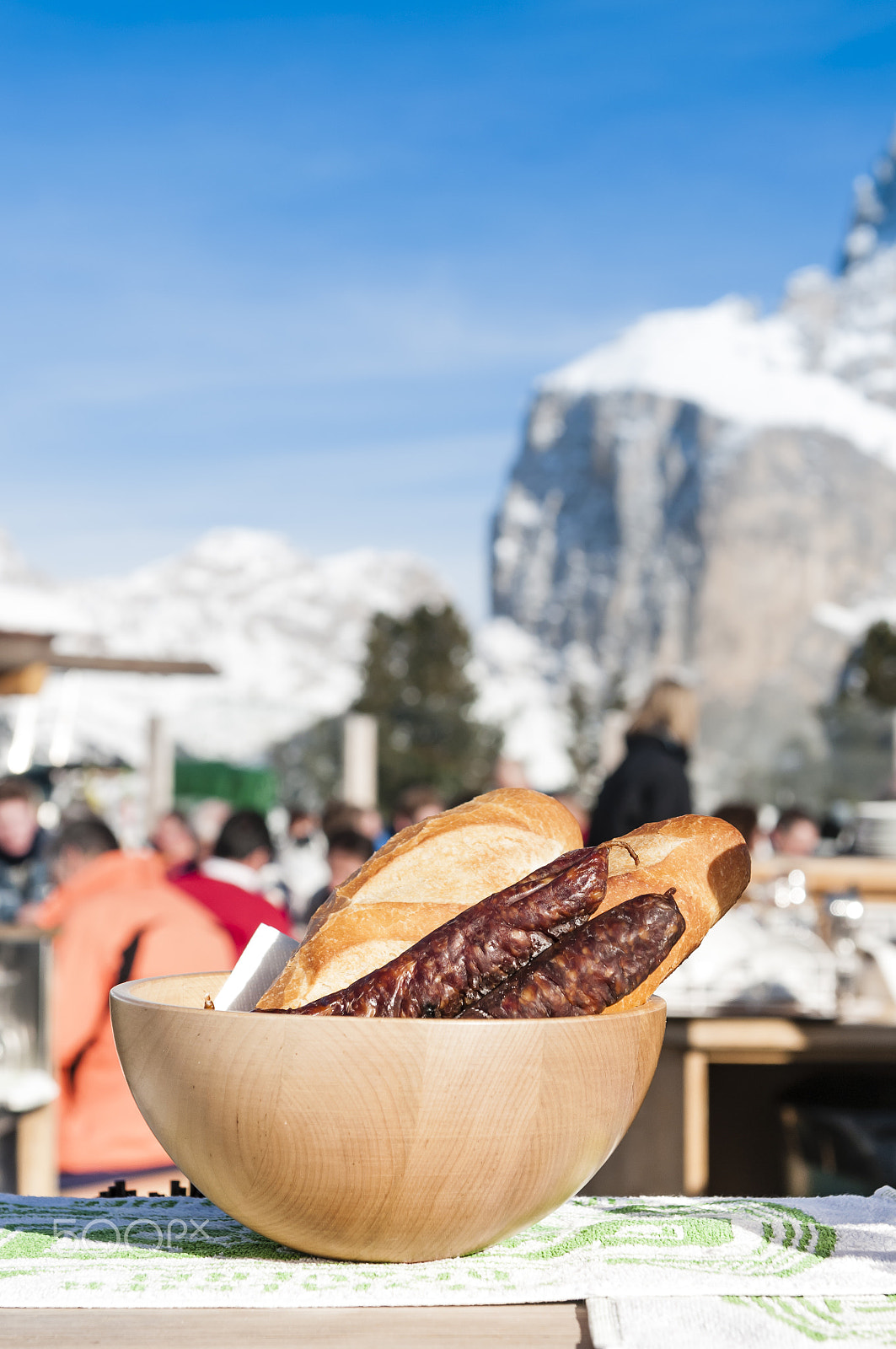 Nikon D300 sample photo. Small lunch in mountain photography