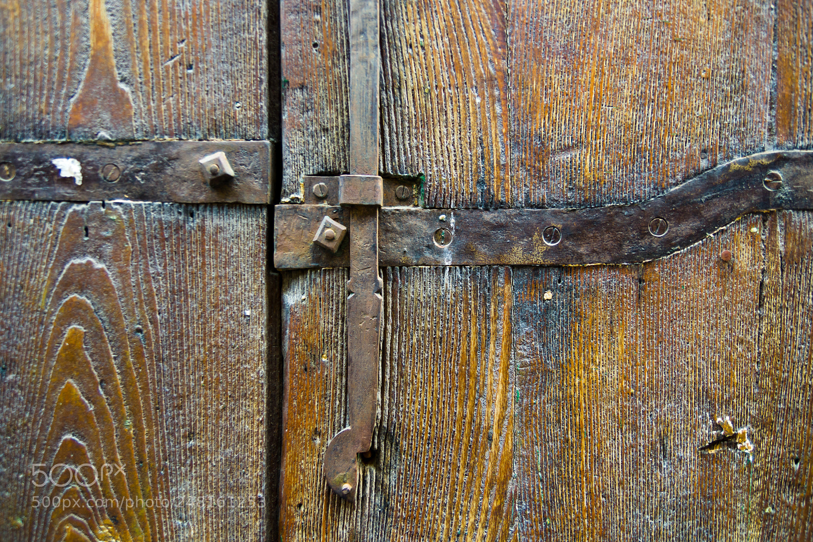 Sony SLT-A65 (SLT-A65V) sample photo. Old wooden door photography