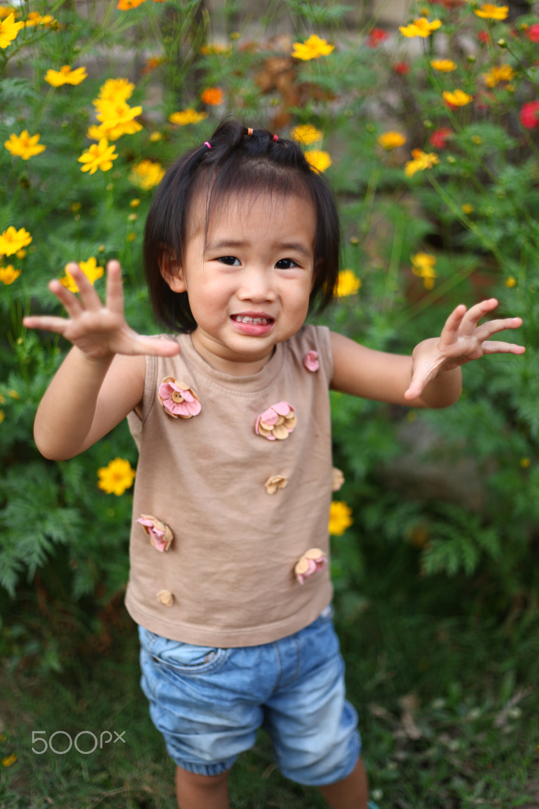 Canon EF 50mm F1.8 II sample photo. Her smile photography