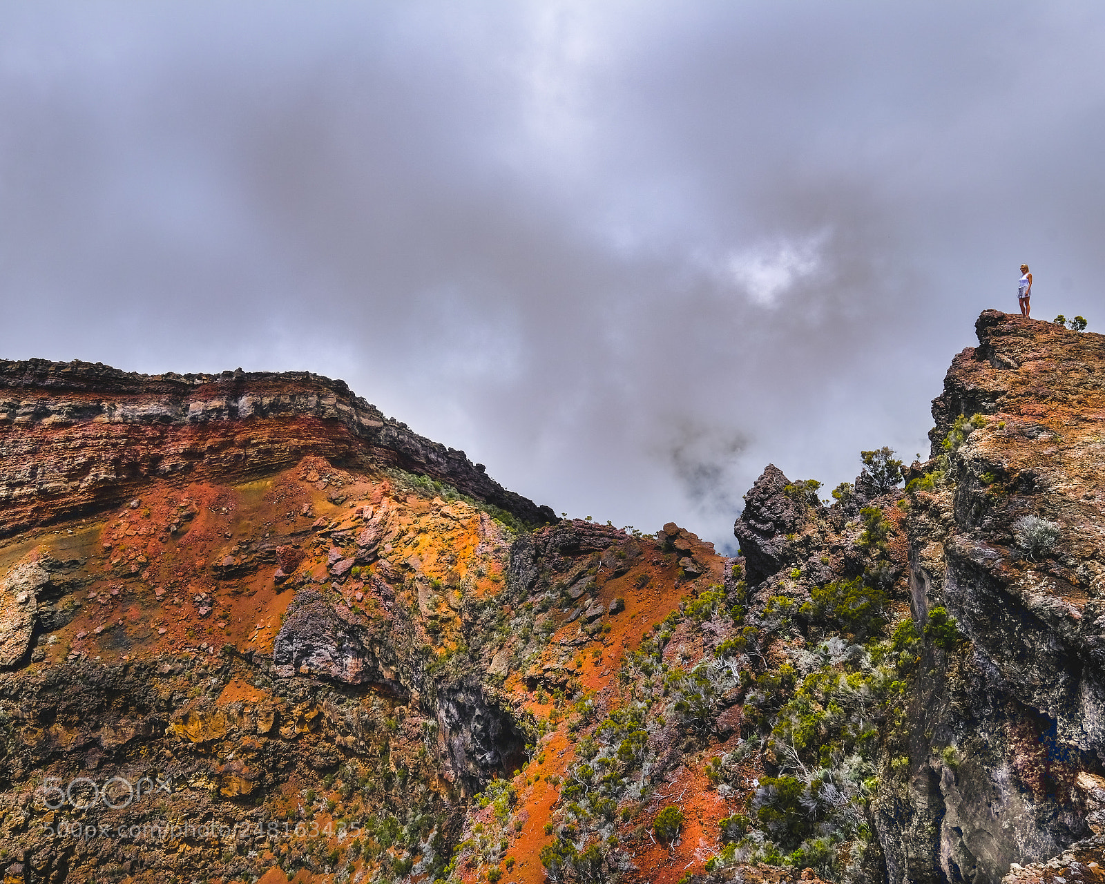 Fujifilm X-T20 sample photo. Looking down the volcano photography