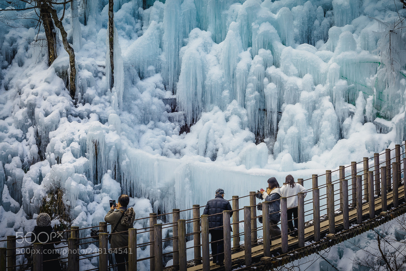 Sony a7R sample photo. Oonichi ice pillar photography