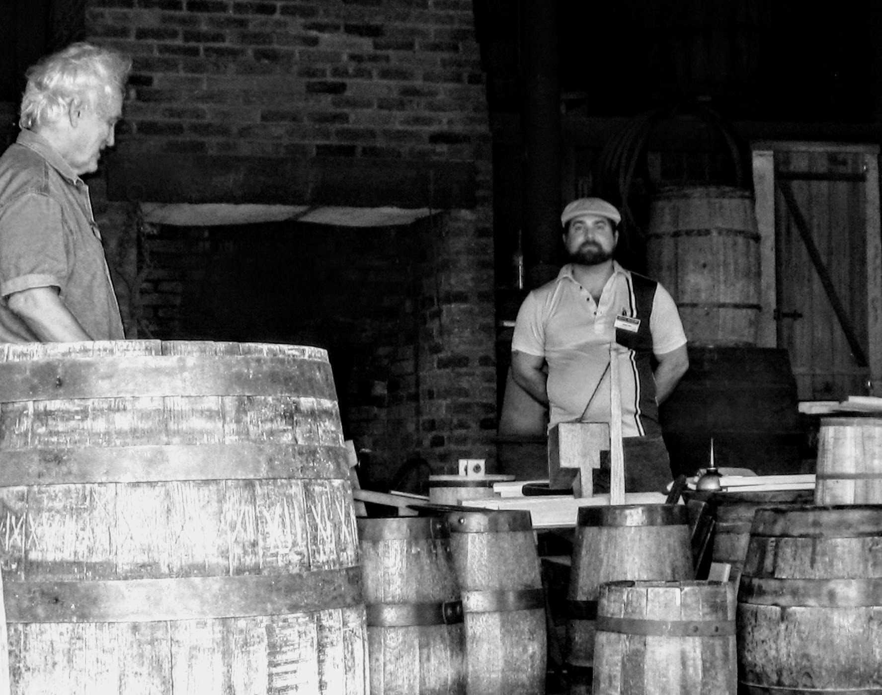 Canon PowerShot A590 IS sample photo. ..barrel makers.. photography