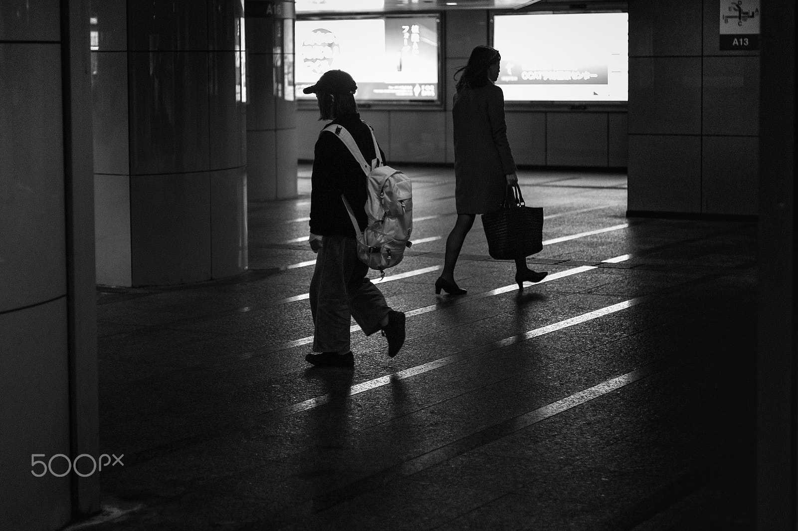 Leica M-Monochrom sample photo. Urban street snap photography
