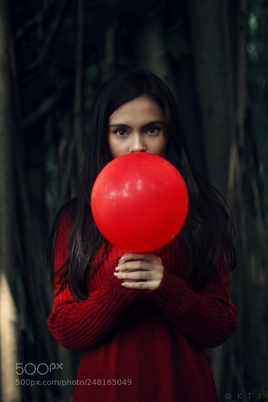 Canon EOS 700D (EOS Rebel T5i / EOS Kiss X7i) sample photo. Red... photography