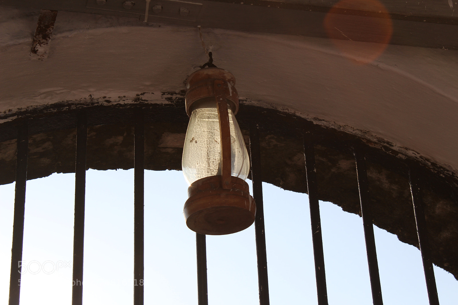 Canon EOS 1200D (EOS Rebel T5 / EOS Kiss X70 / EOS Hi) sample photo. Lantern photography