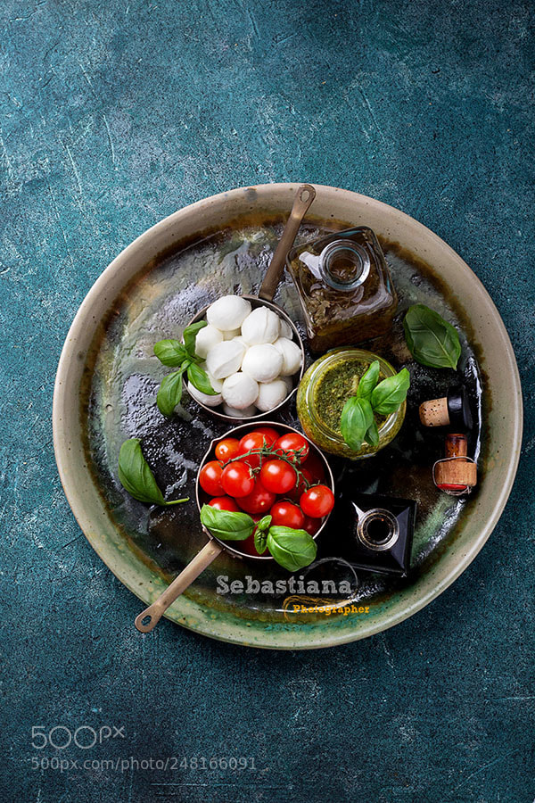 Canon EOS 700D (EOS Rebel T5i / EOS Kiss X7i) sample photo. Traditional caprese salad photography