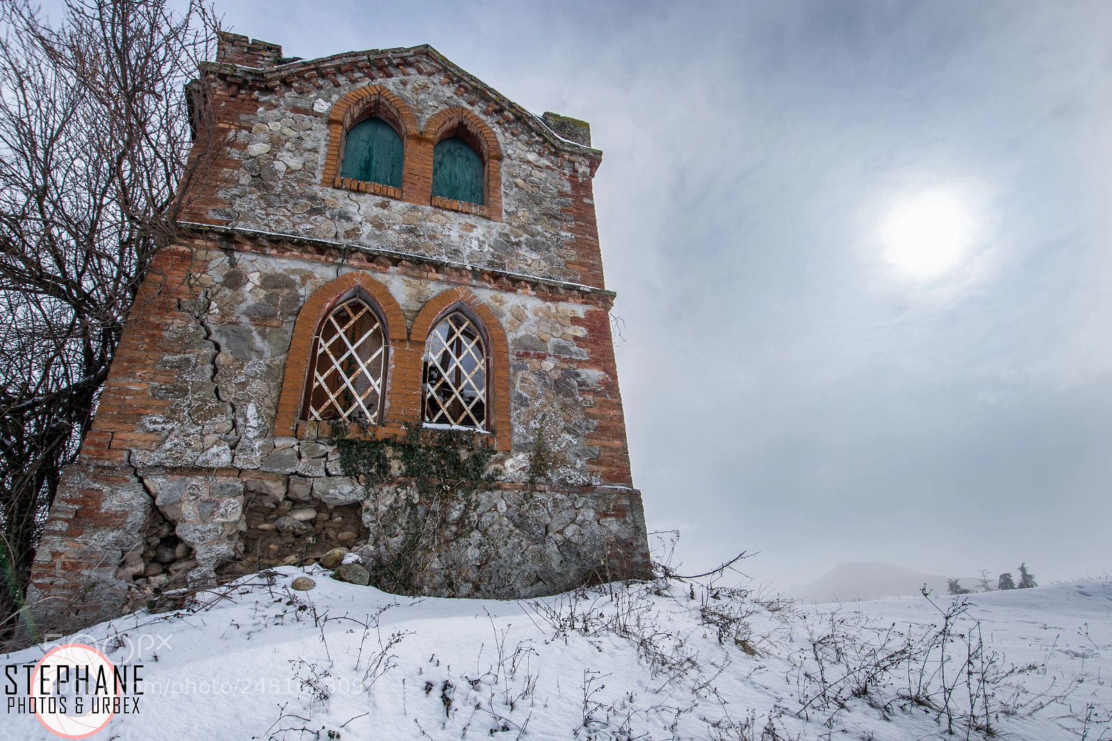 Nikon D7200 sample photo. A little abandoned church photography
