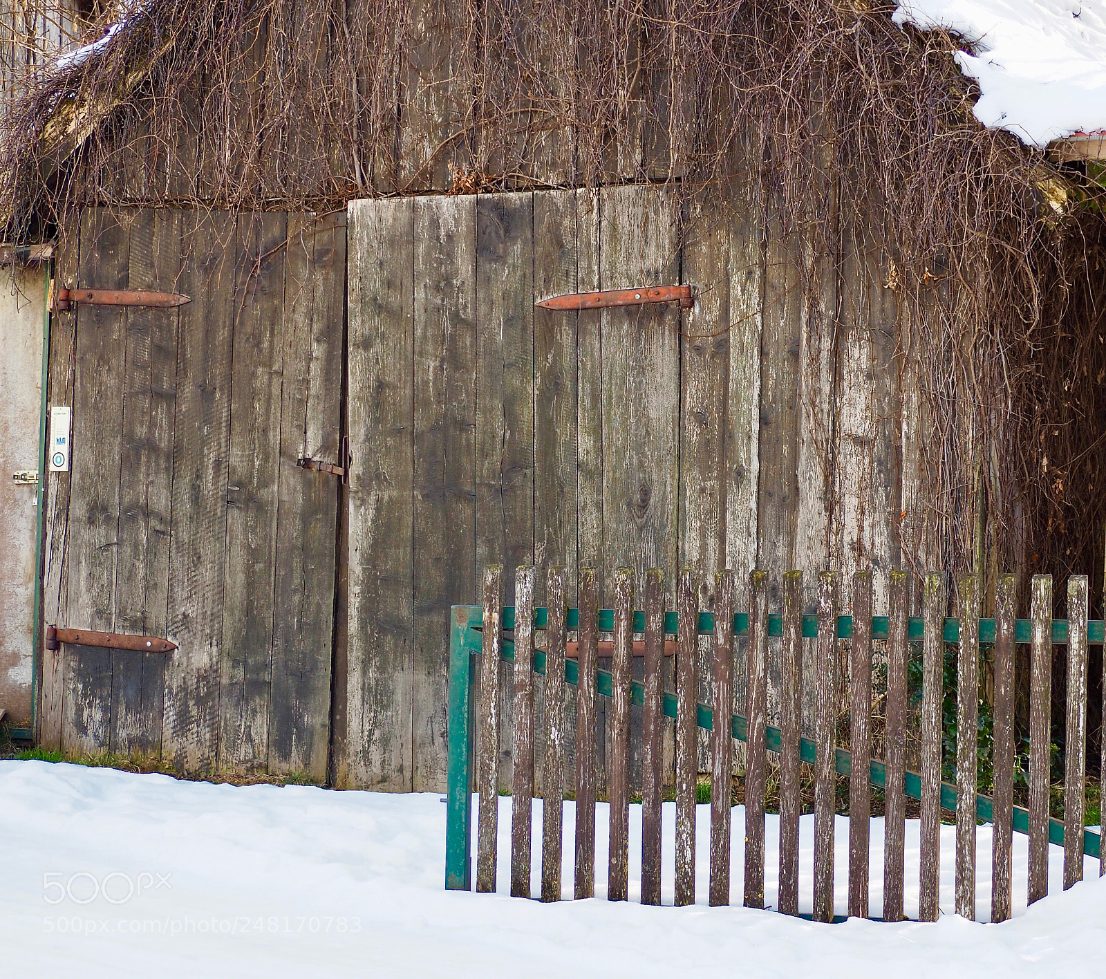 Olympus OM-D E-M5 II sample photo. Old shed bavaria photography